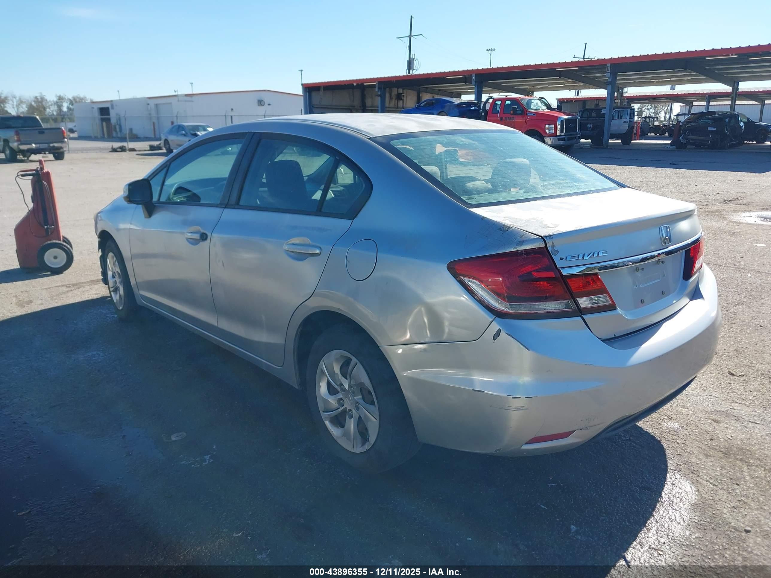 HONDA CIVIC image 3