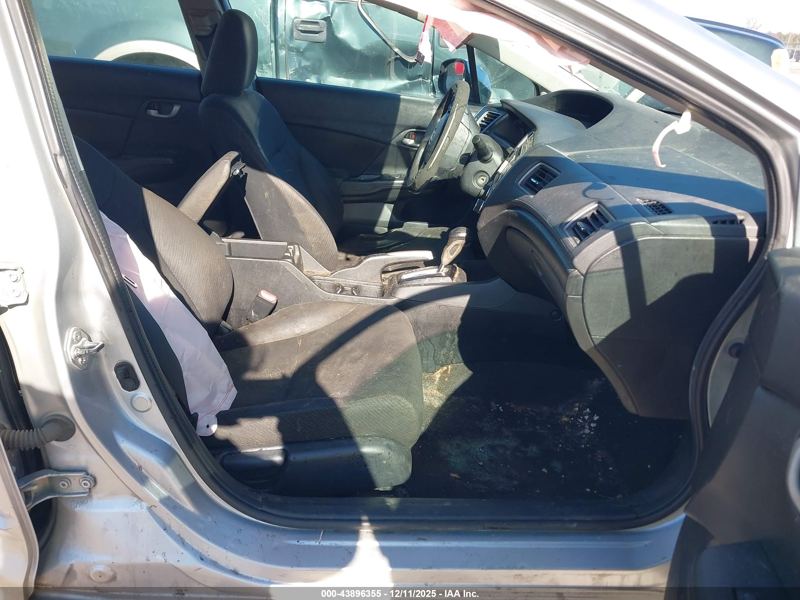 HONDA CIVIC image 5