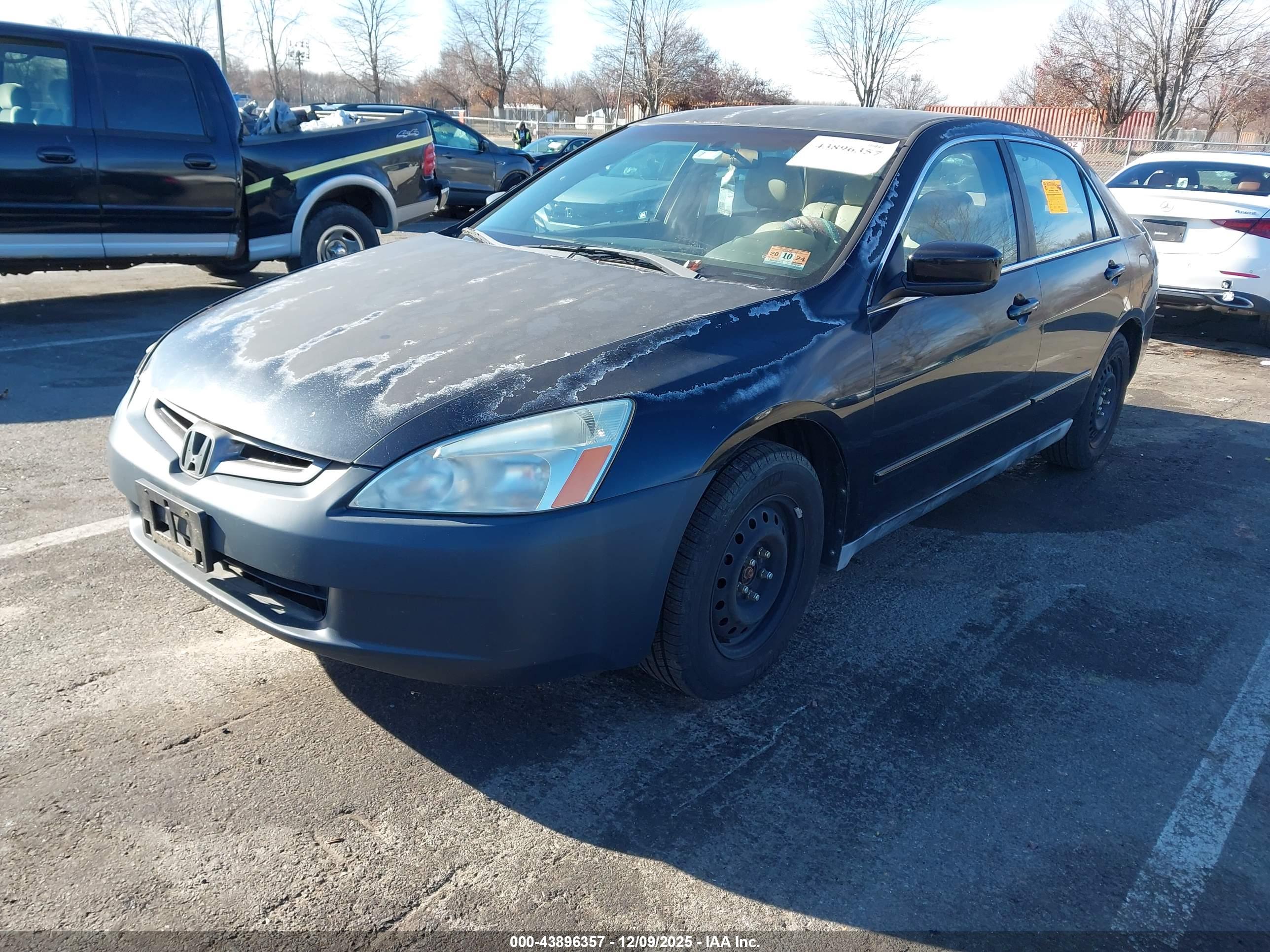 HONDA ACCORD image 2