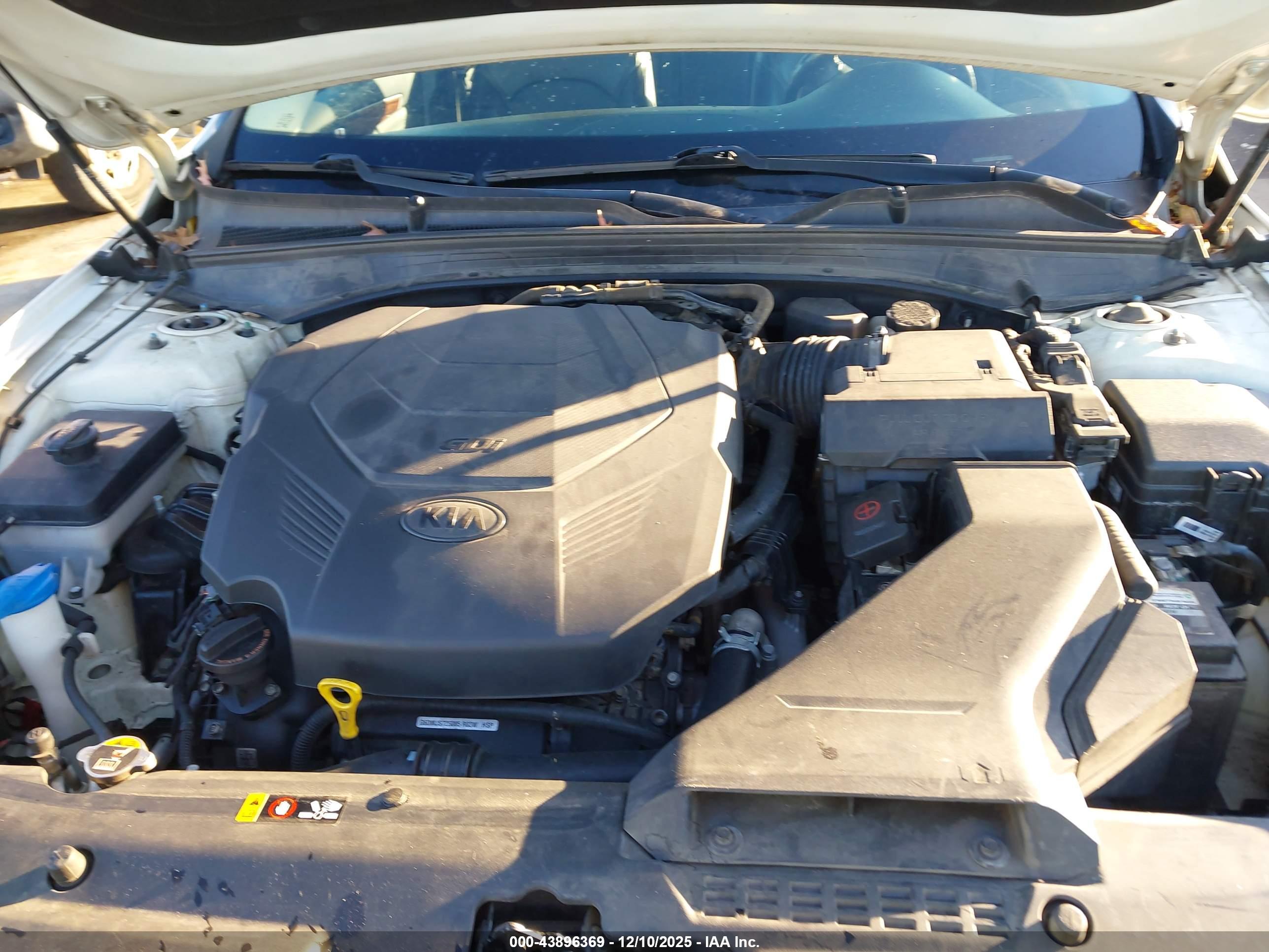 KIA CADENZA image 10