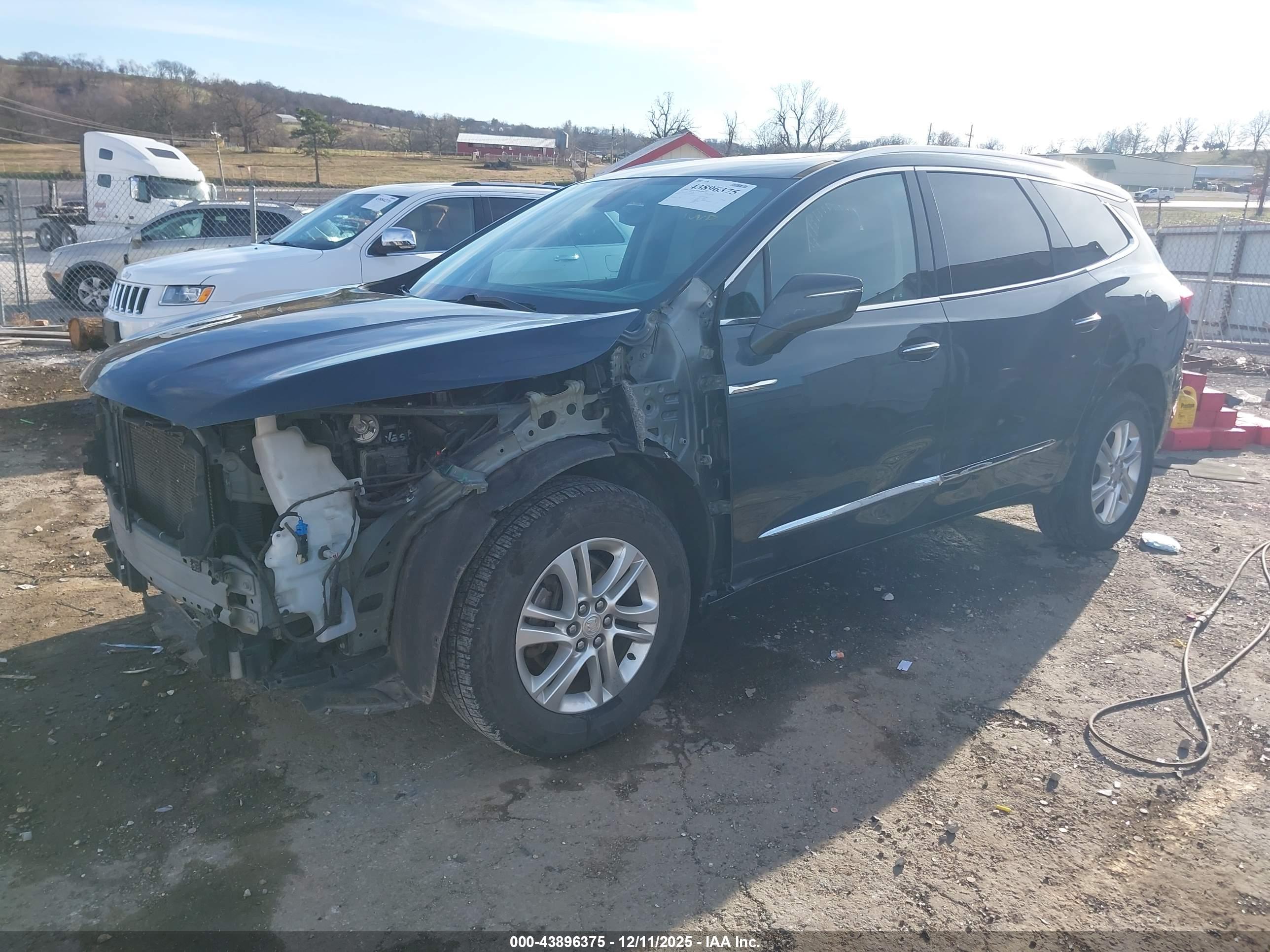 BUICK ENCLAVE image 2