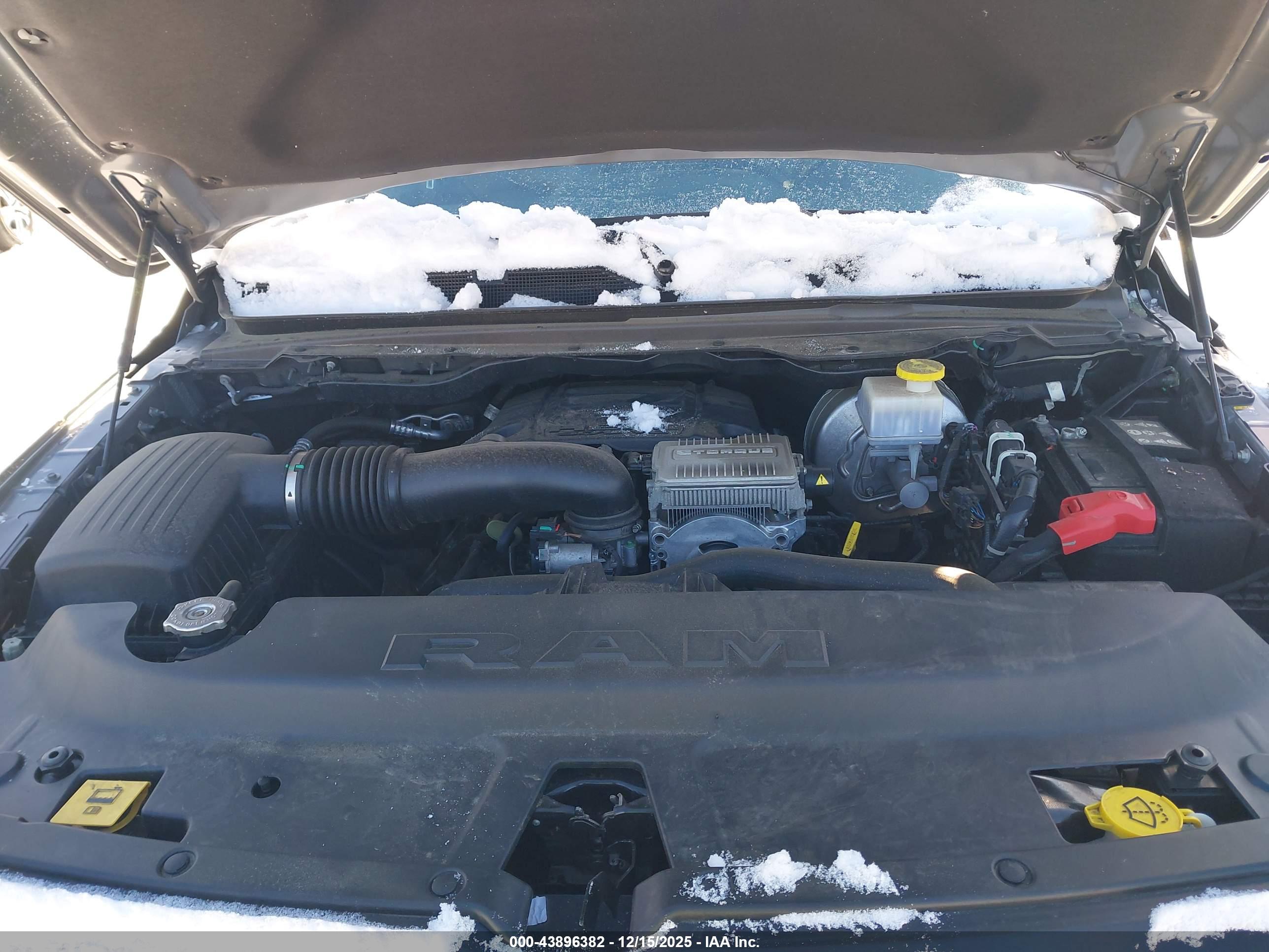 RAM 1500 image 10