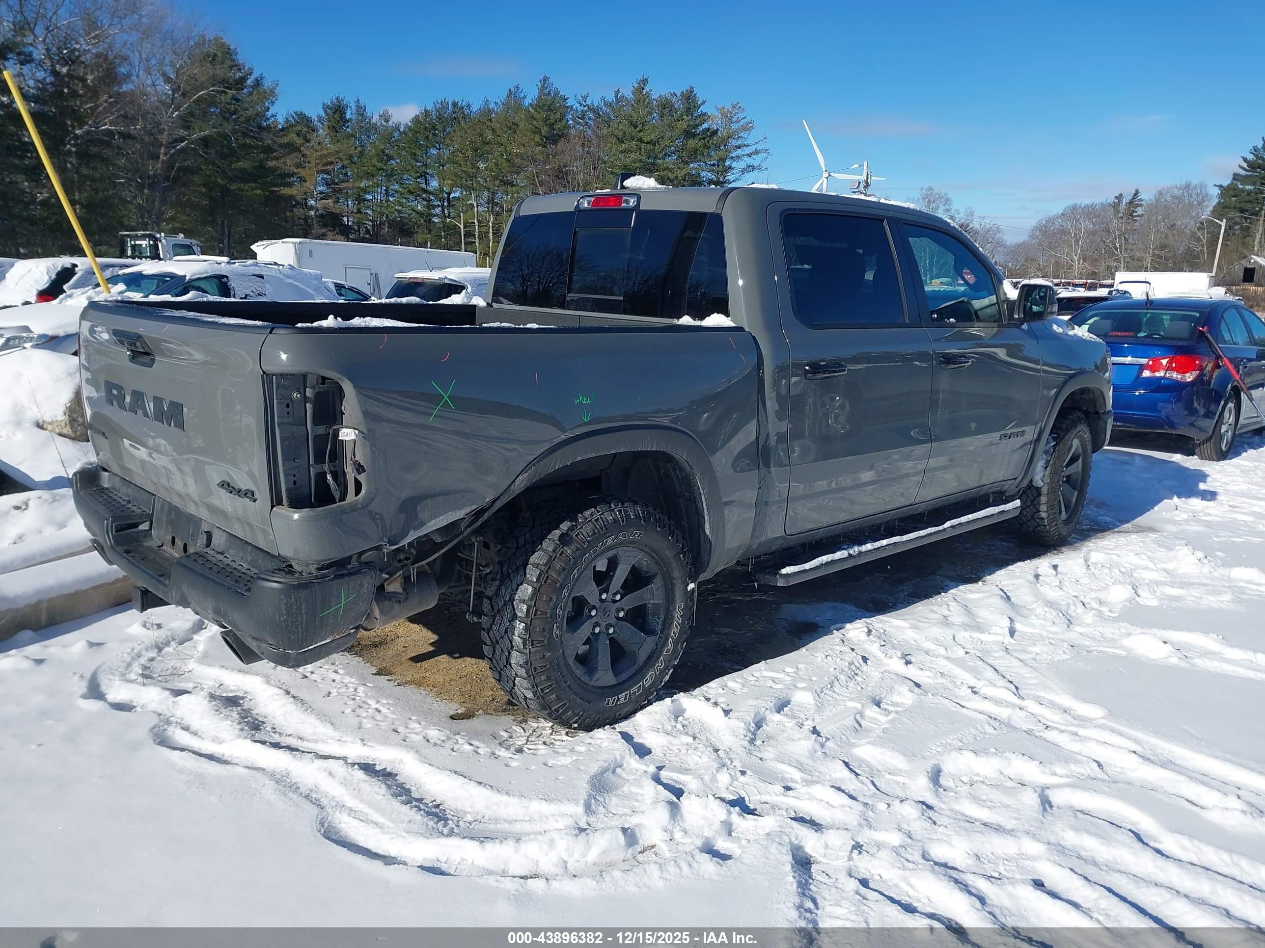 RAM 1500 image 4