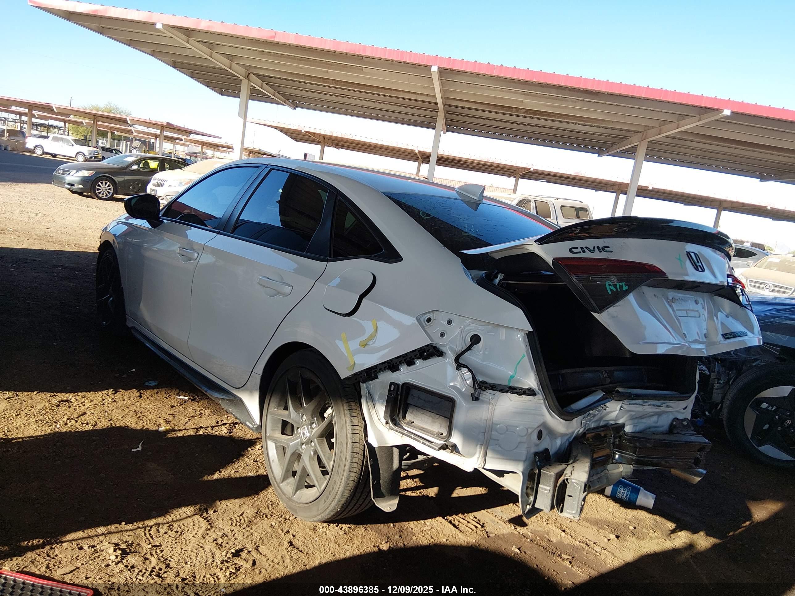 HONDA CIVIC image 3
