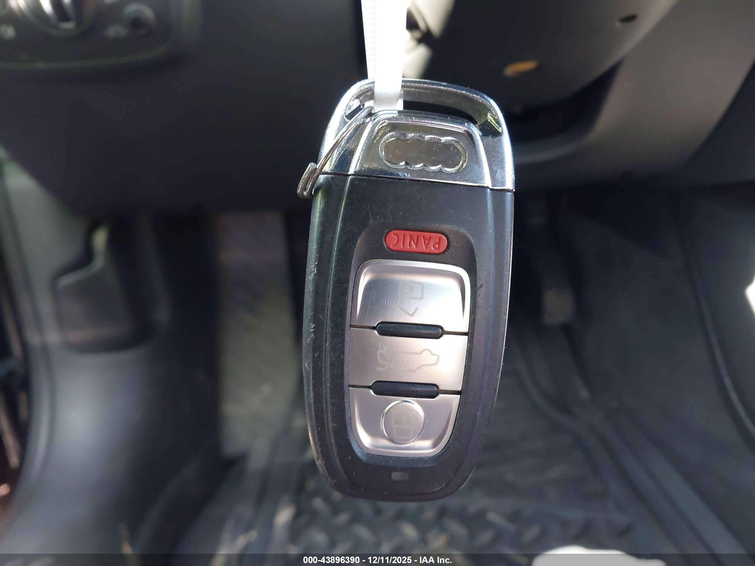 AUDI A6 image 11