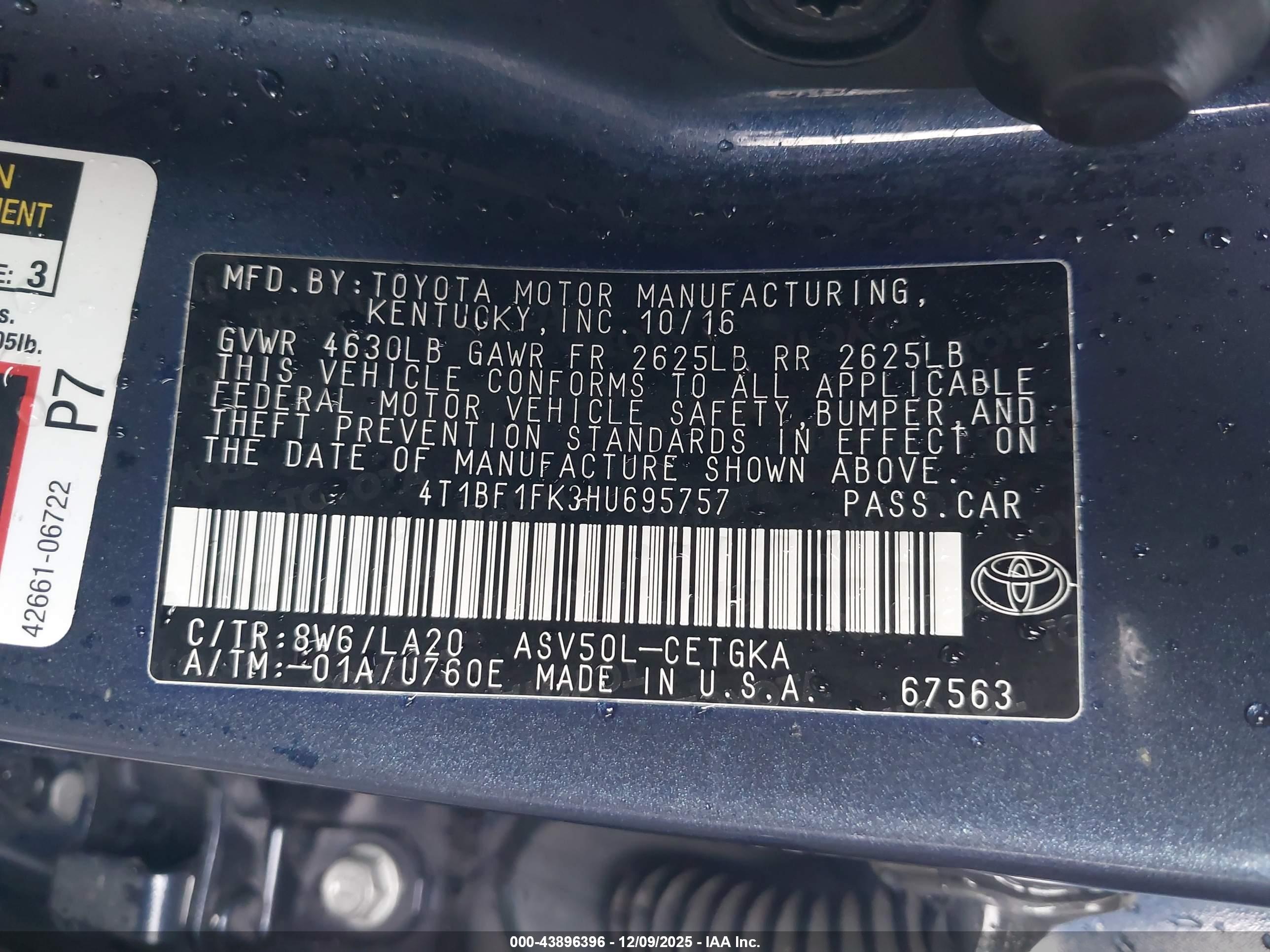 TOYOTA CAMRY image 9