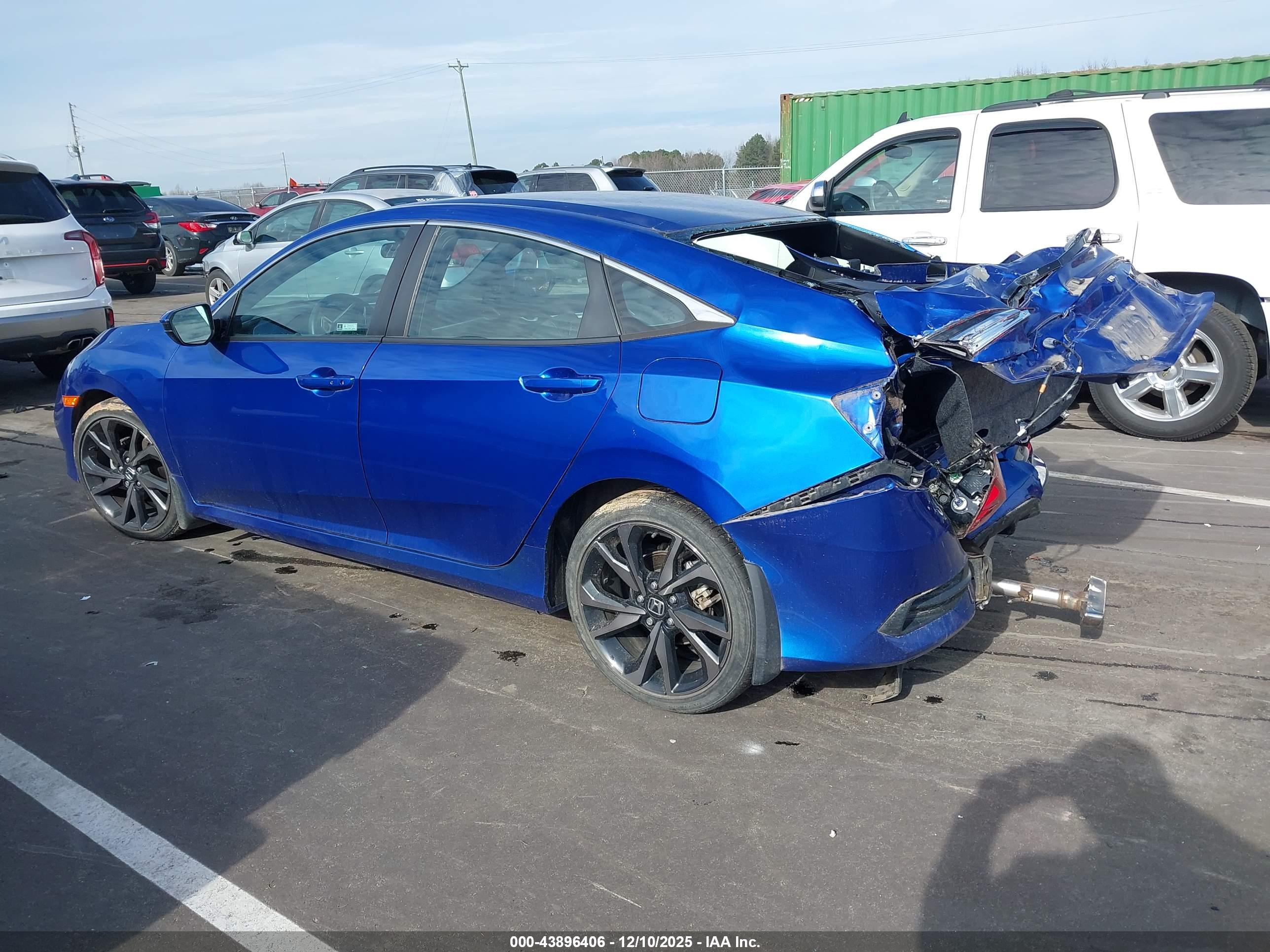 HONDA CIVIC image 3