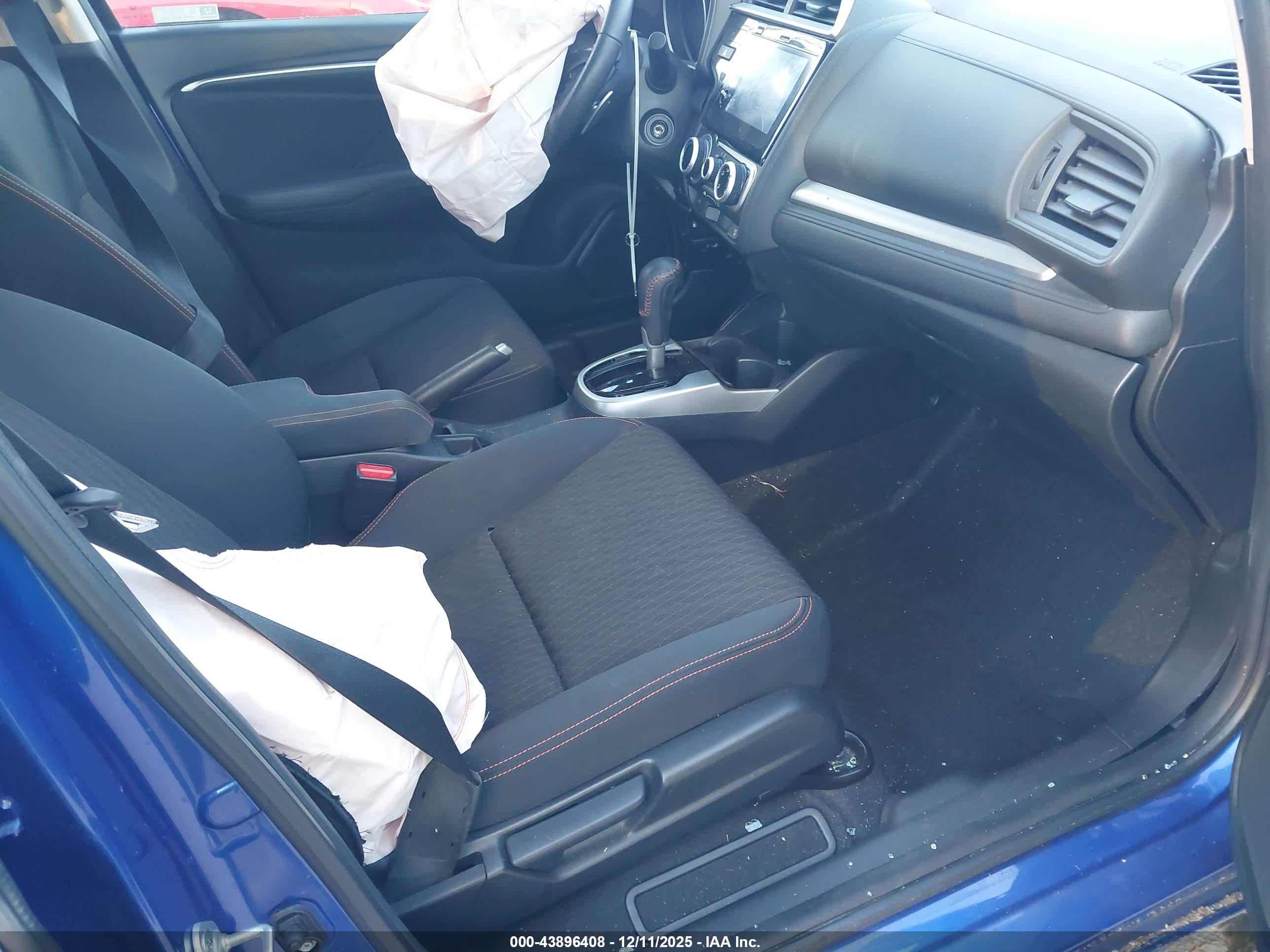 HONDA FIT image 5
