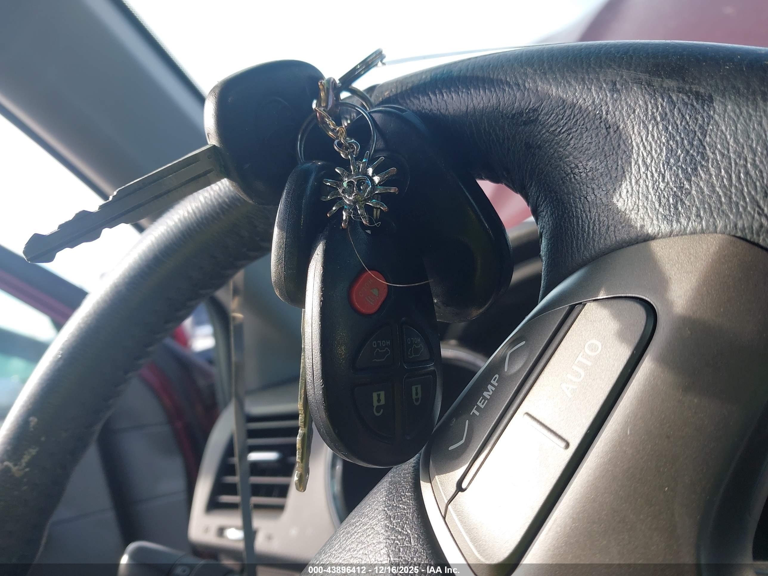 TOYOTA HIGHLANDER image 11