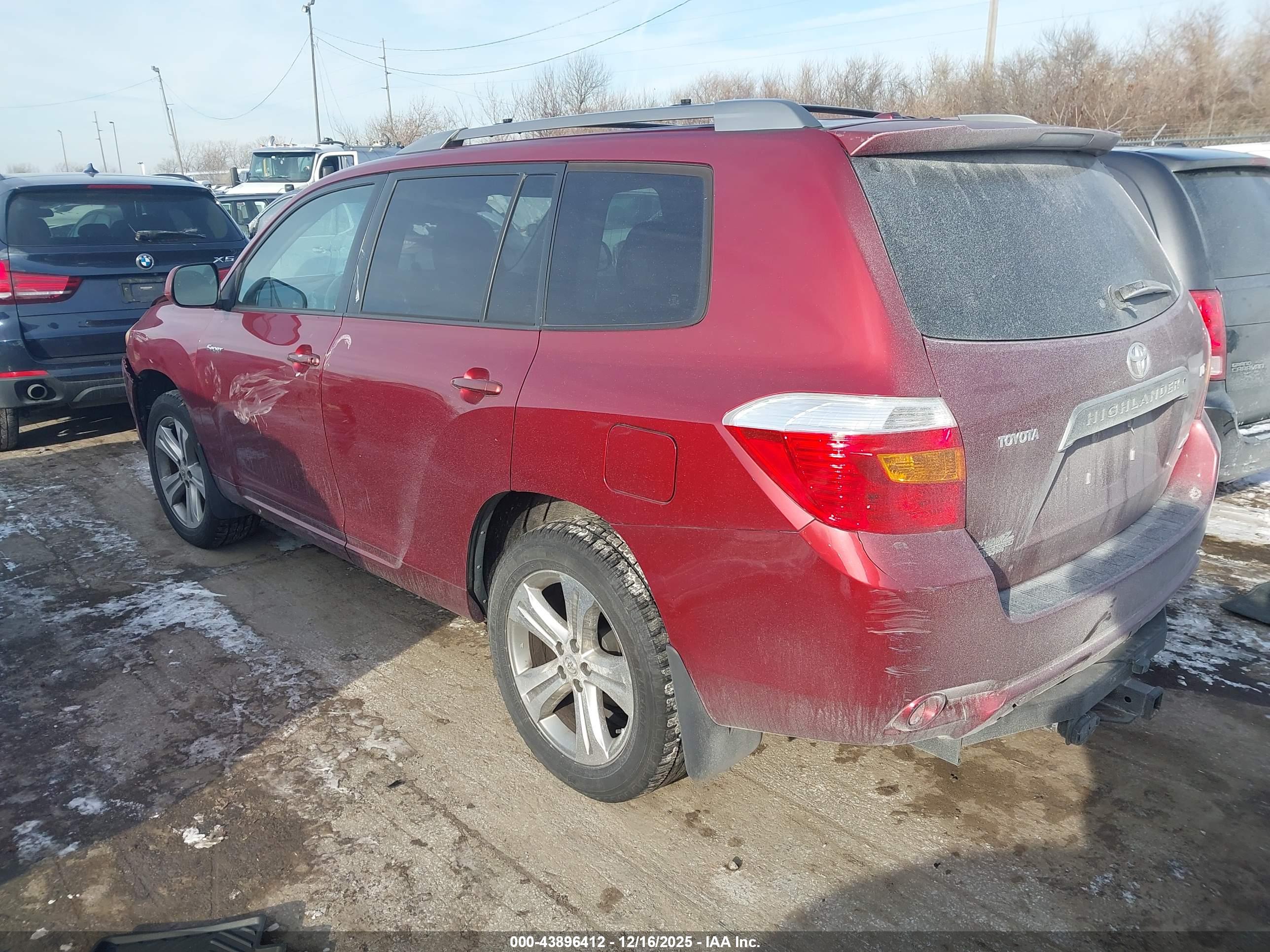 TOYOTA HIGHLANDER image 3