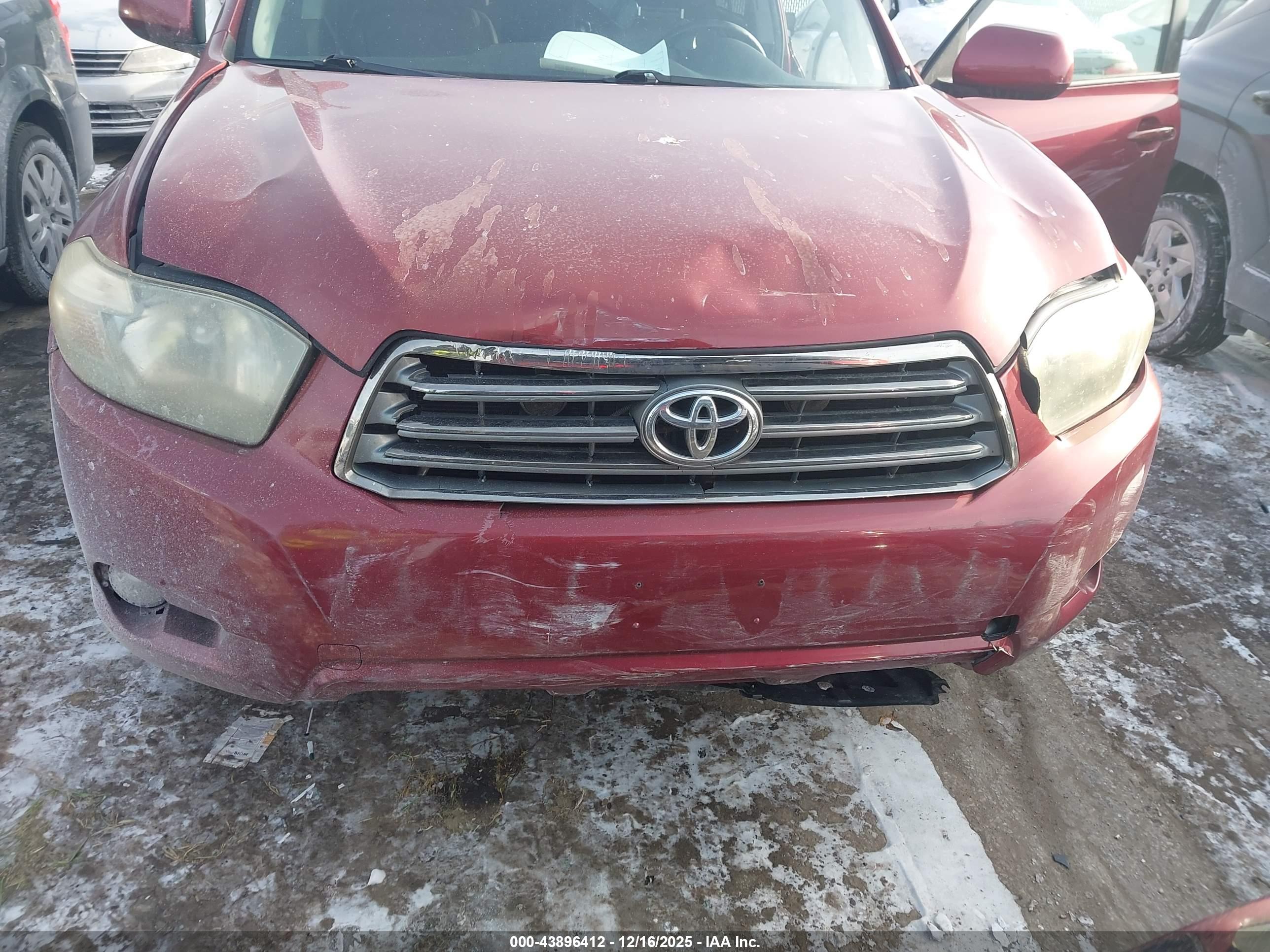 TOYOTA HIGHLANDER image 6