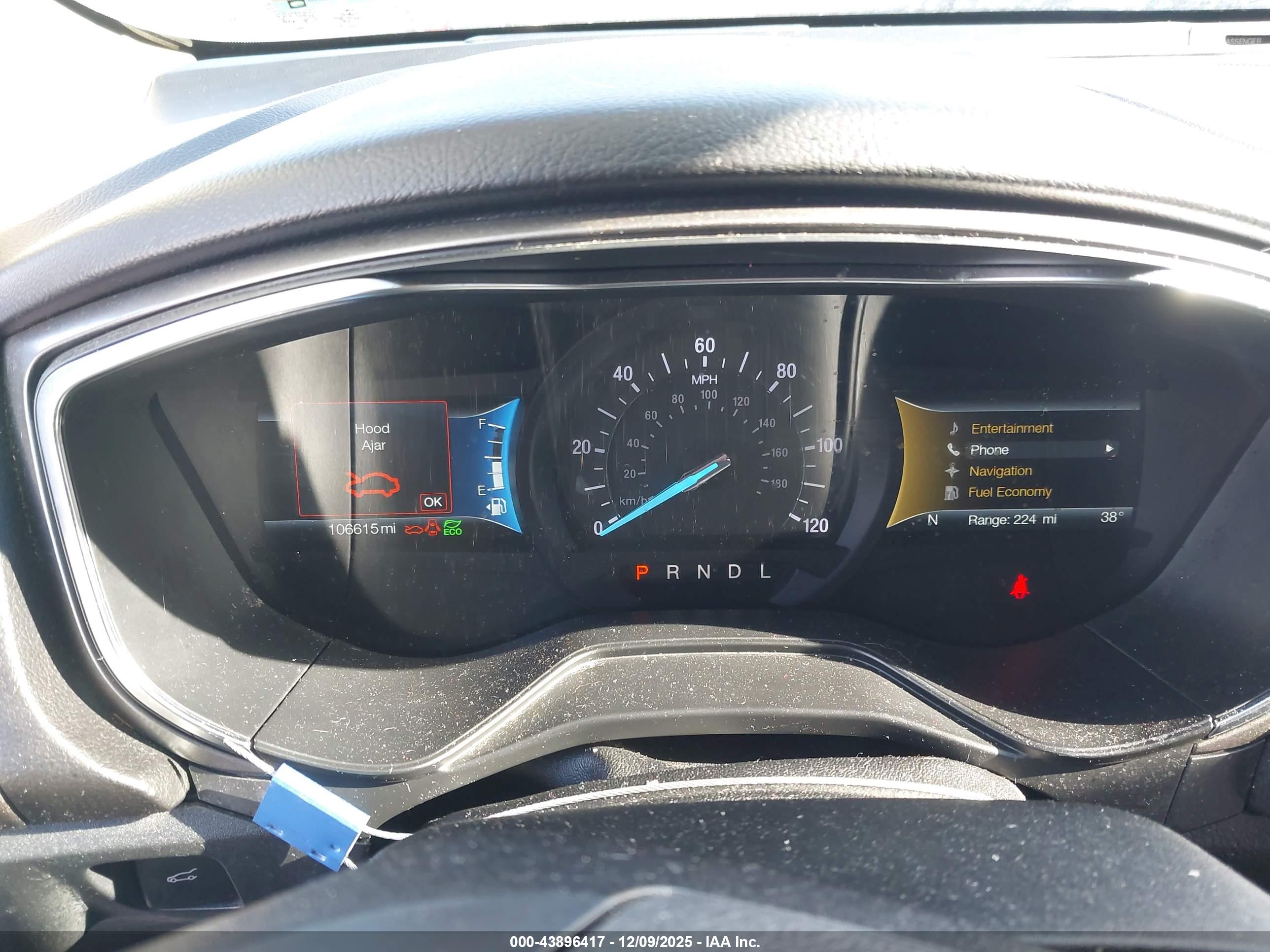 FORD FUSION image 7