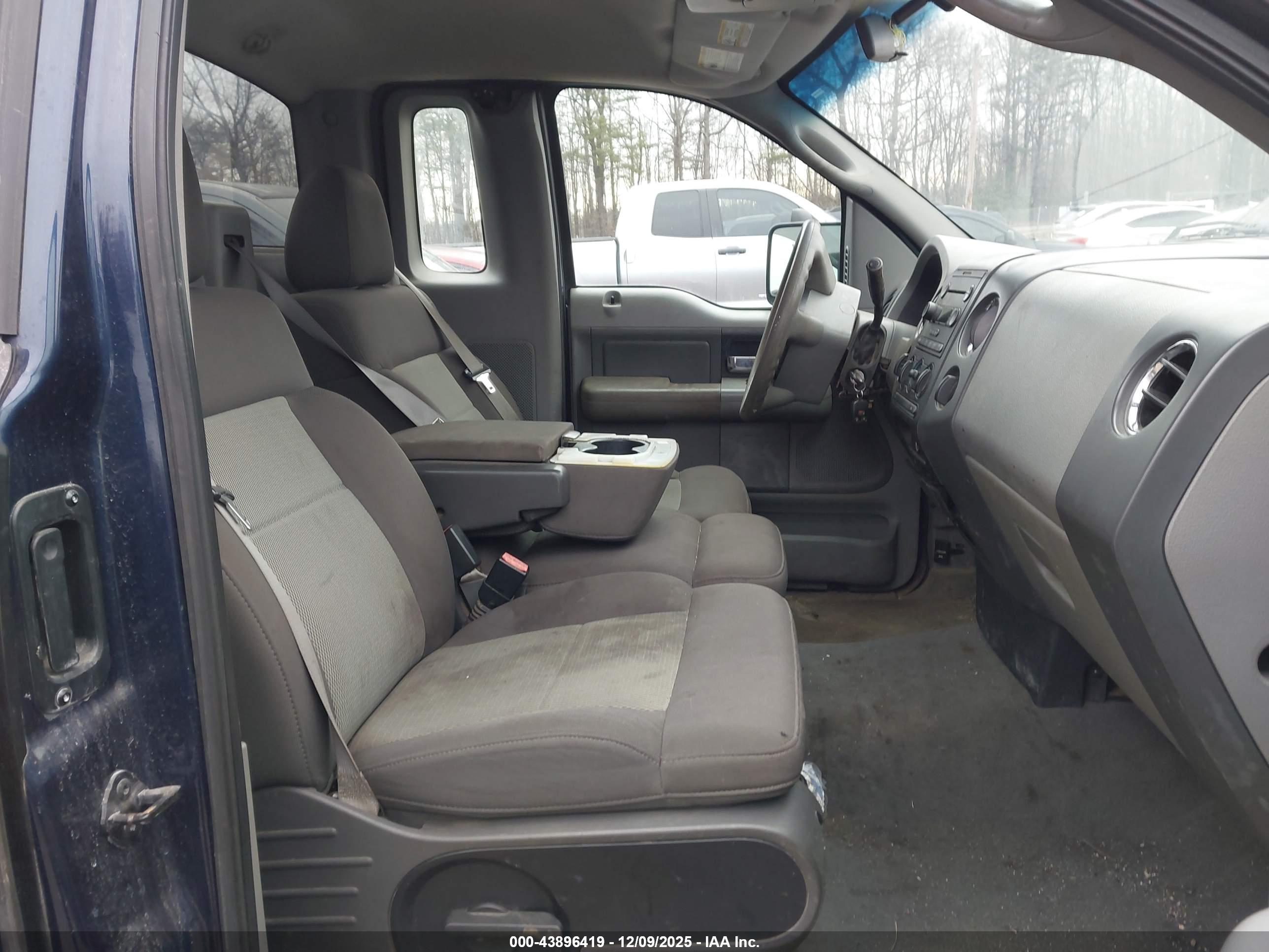 FORD F-150 image 5