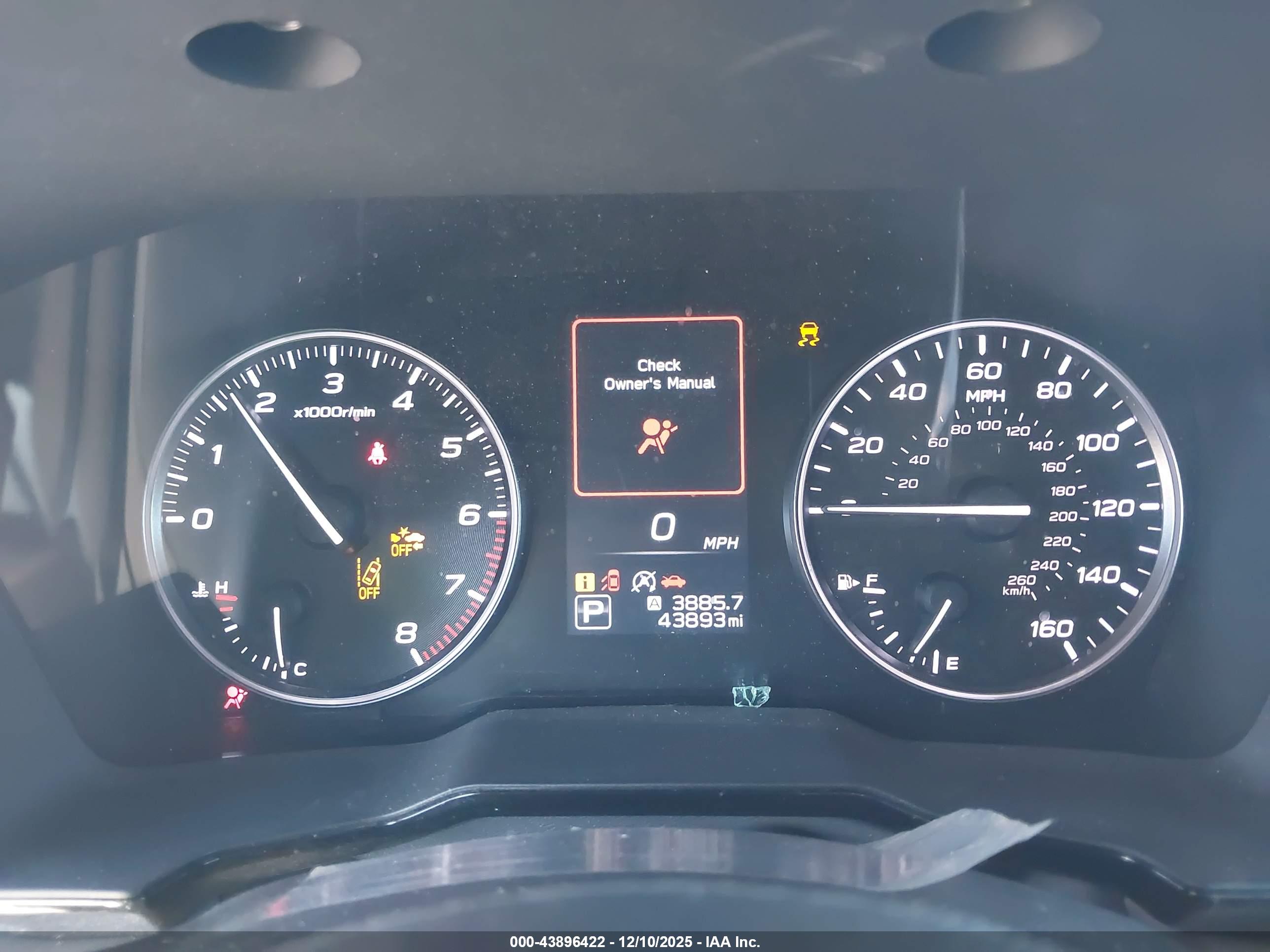 SUBARU OUTBACK image 7