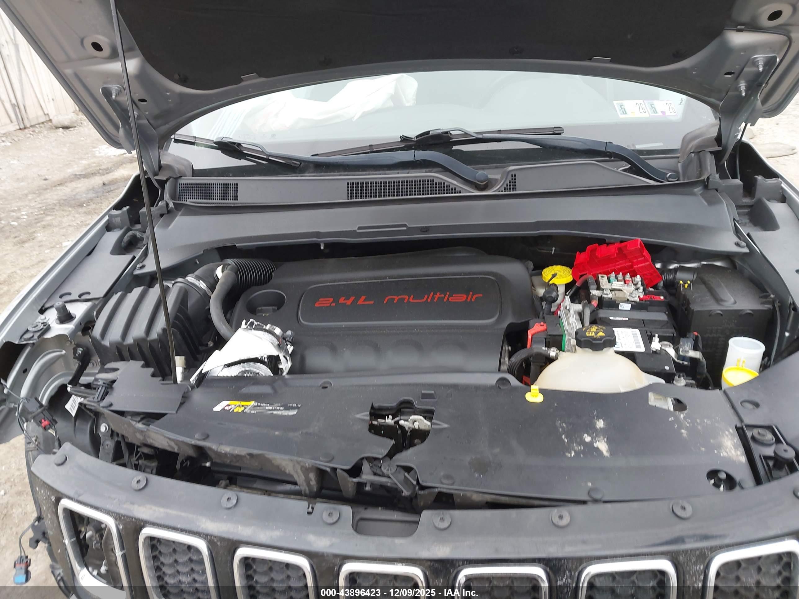 JEEP COMPASS image 10