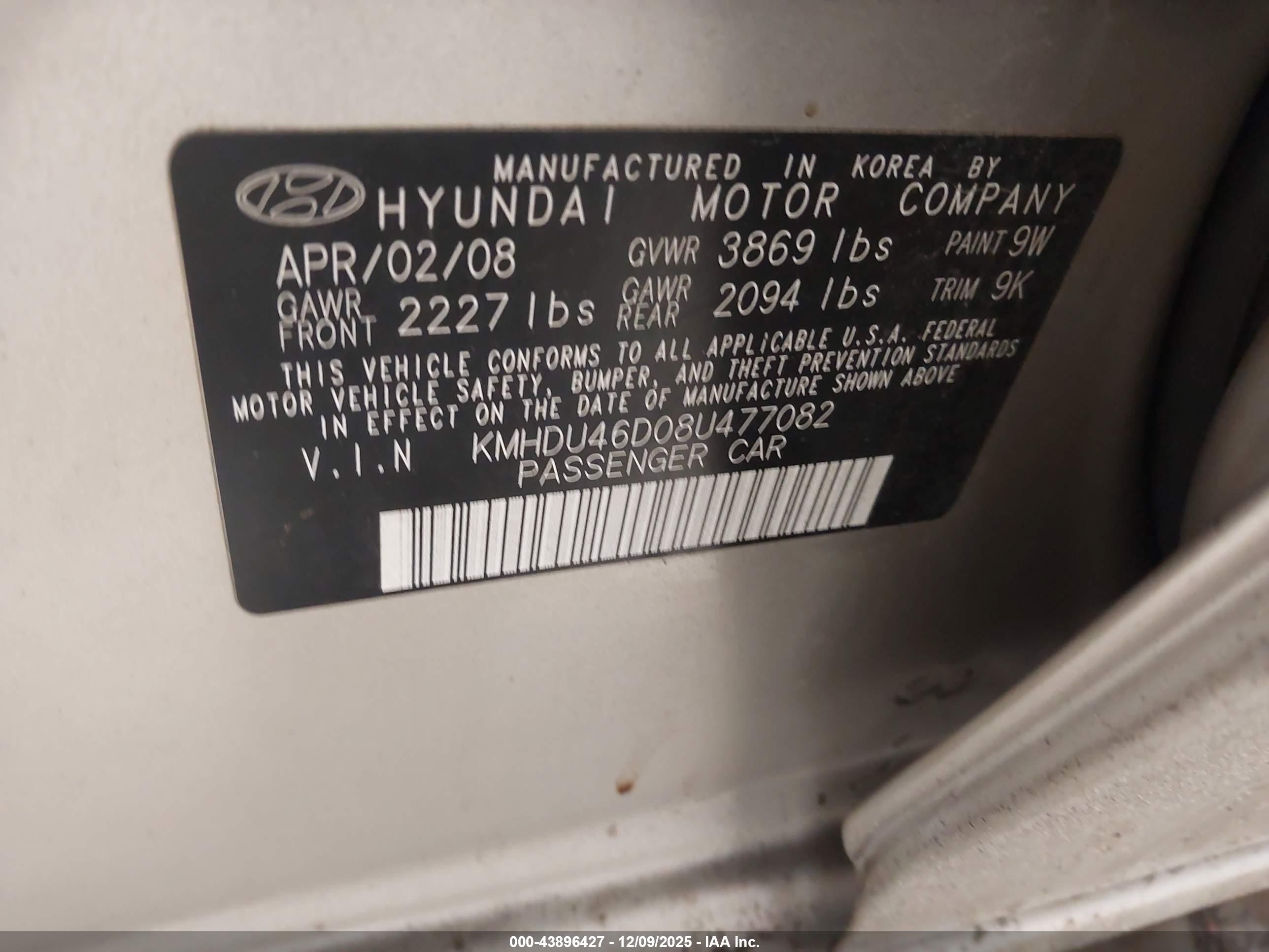 HYUNDAI ELANTRA image 9