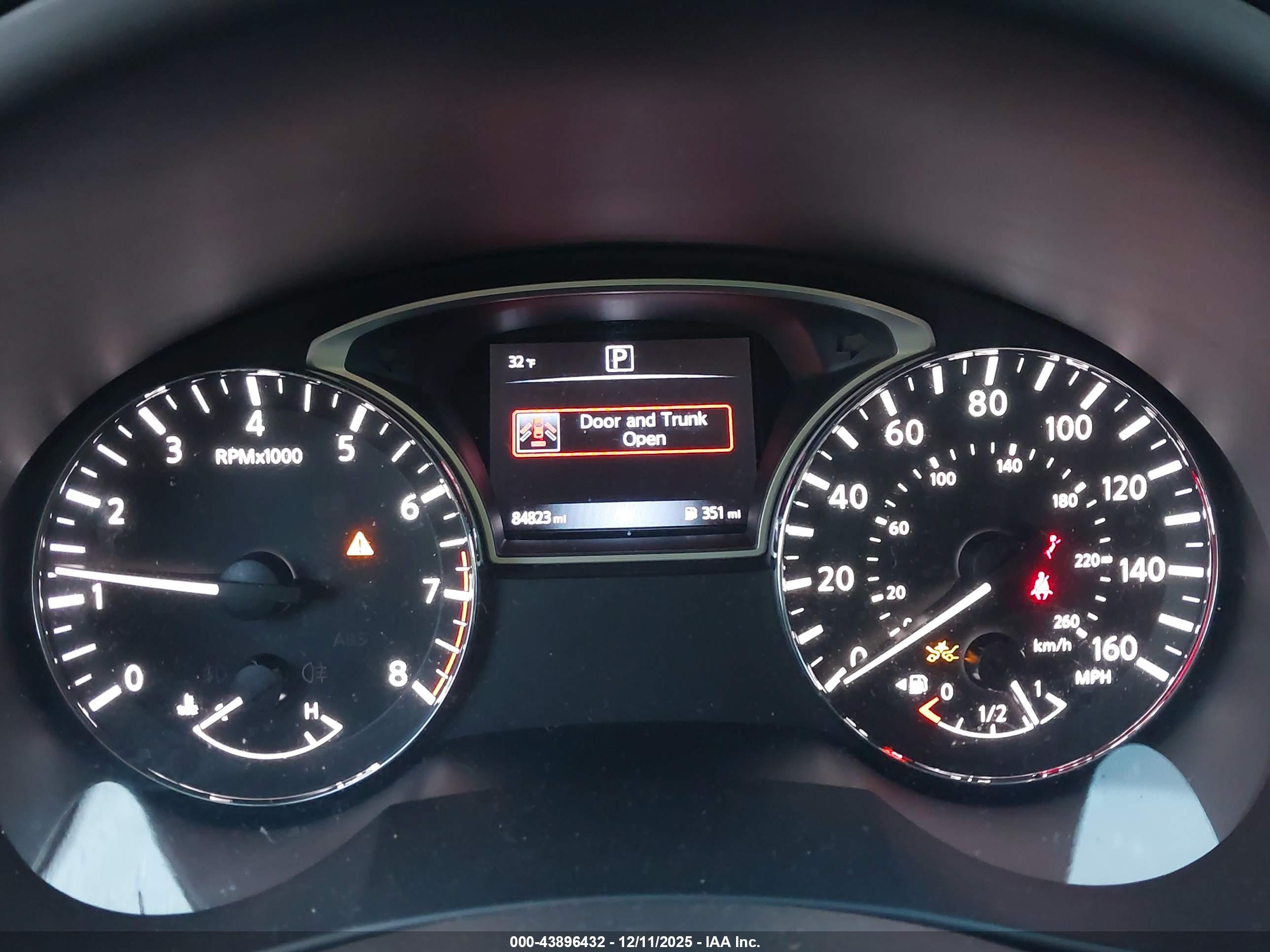 NISSAN ALTIMA image 7