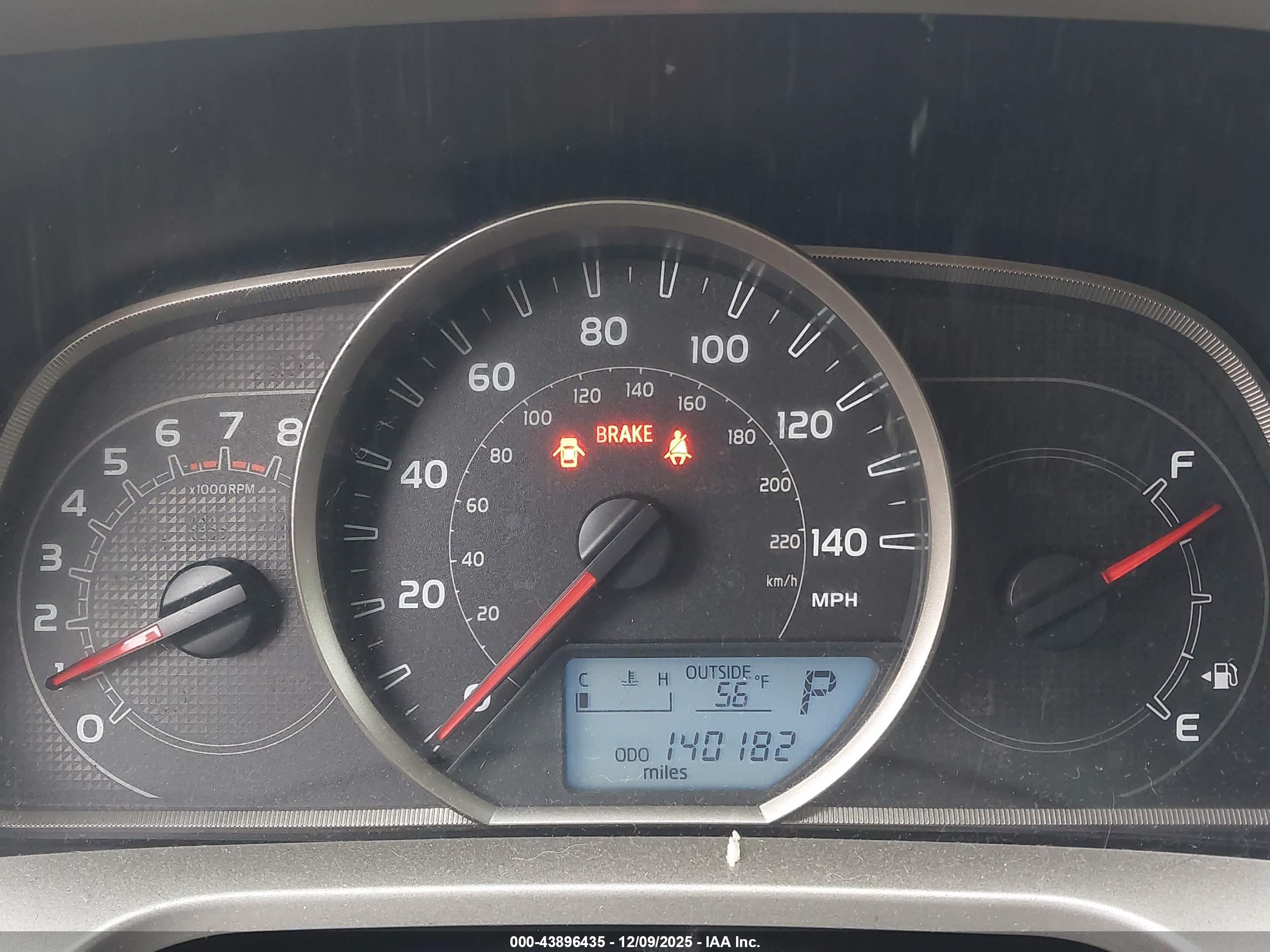 TOYOTA RAV4 image 7