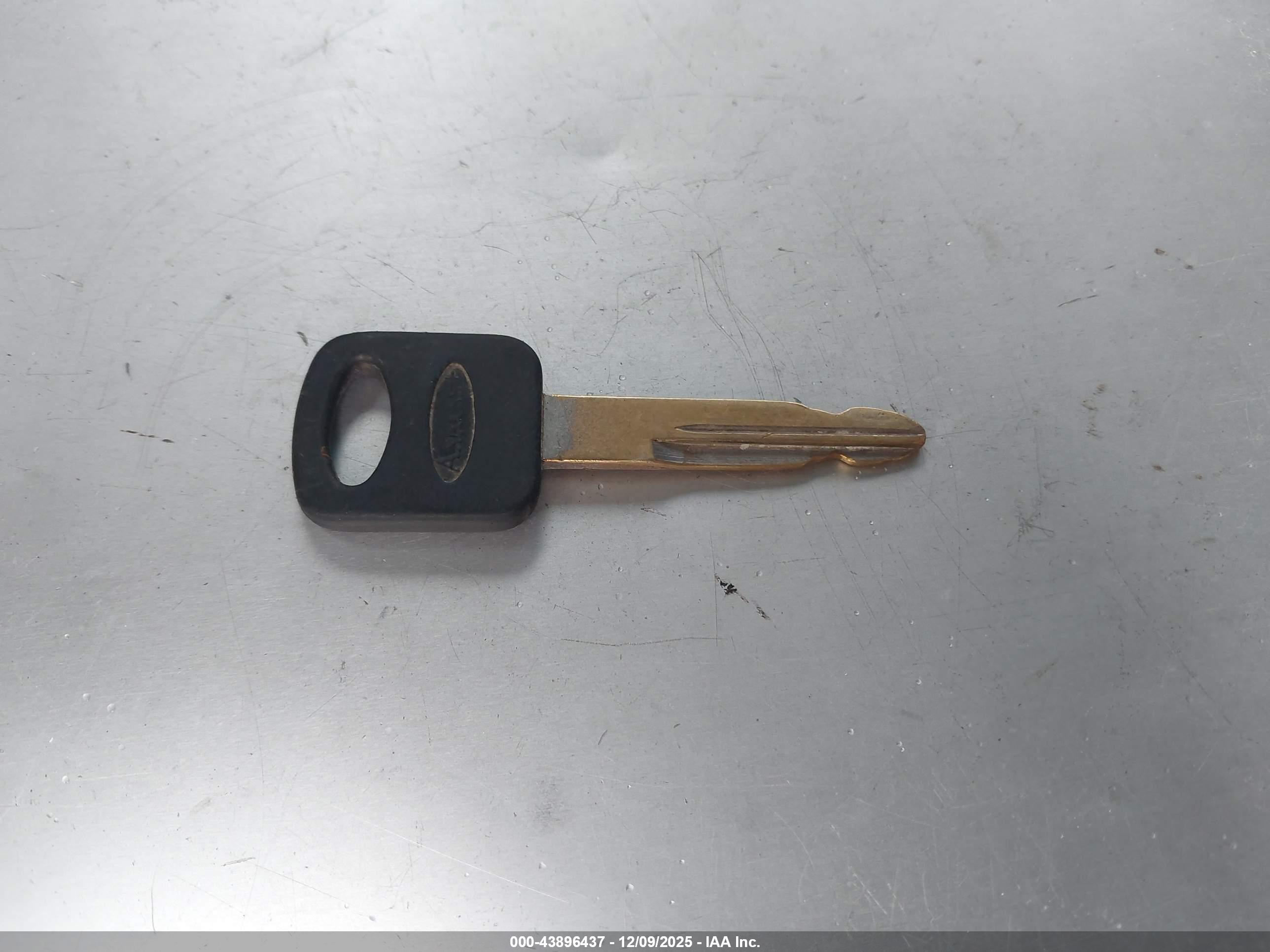 FORD E-250 image 11