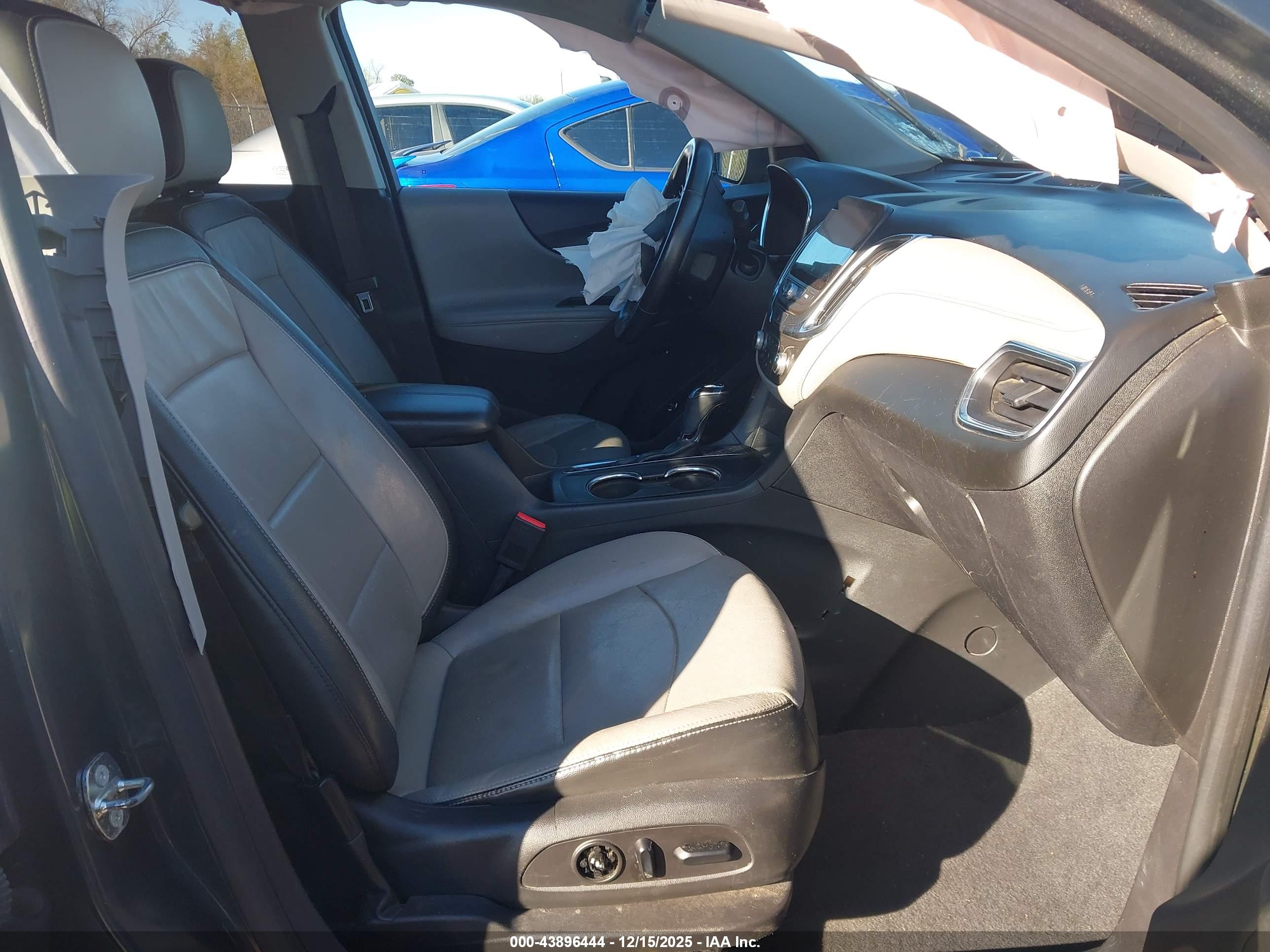 CHEVROLET EQUINOX image 5