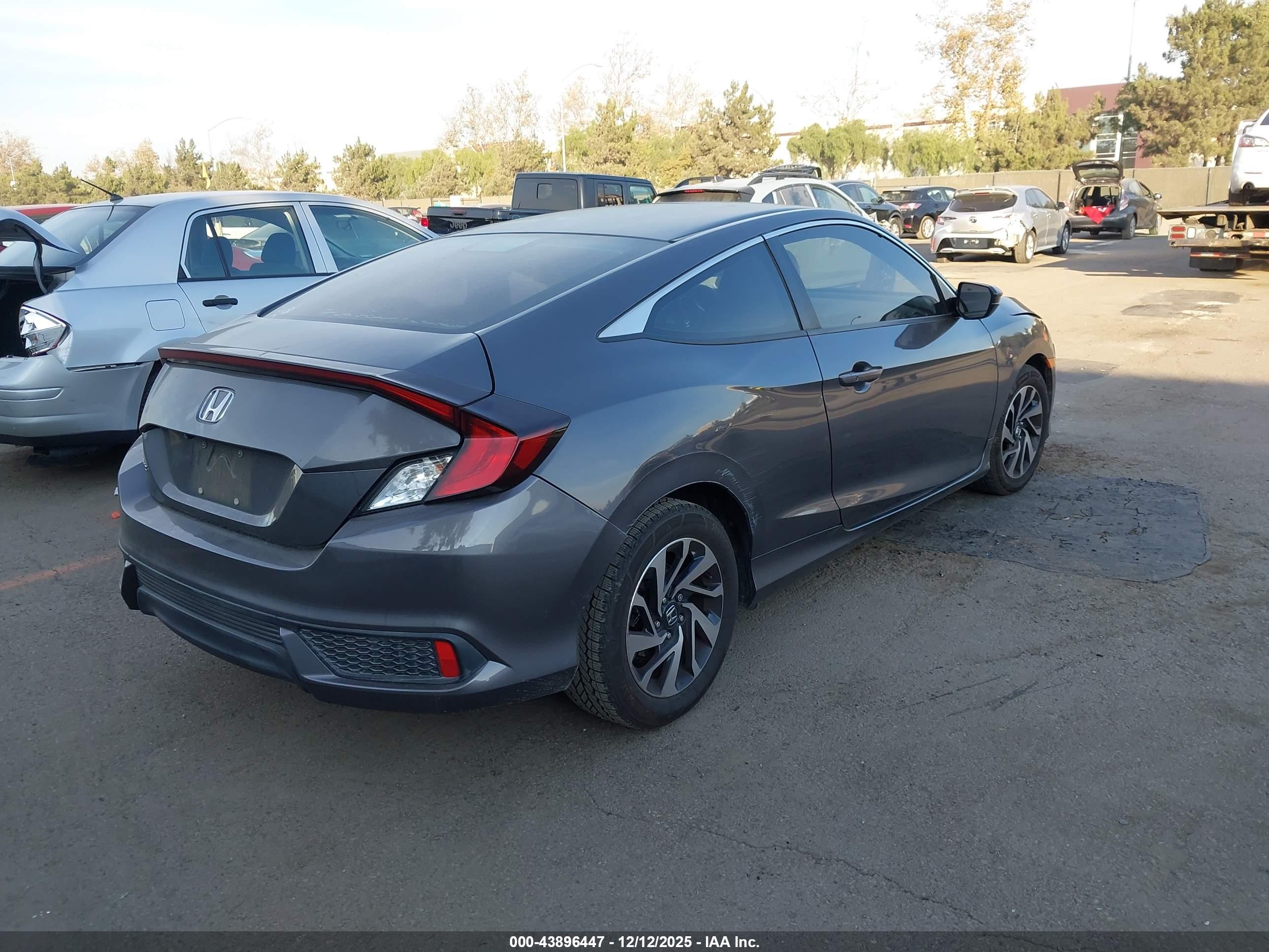 HONDA CIVIC image 4