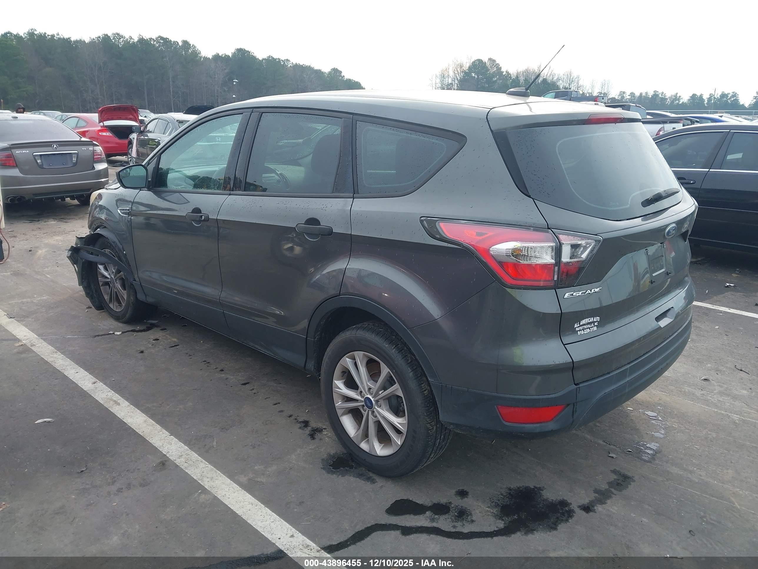 FORD ESCAPE image 3