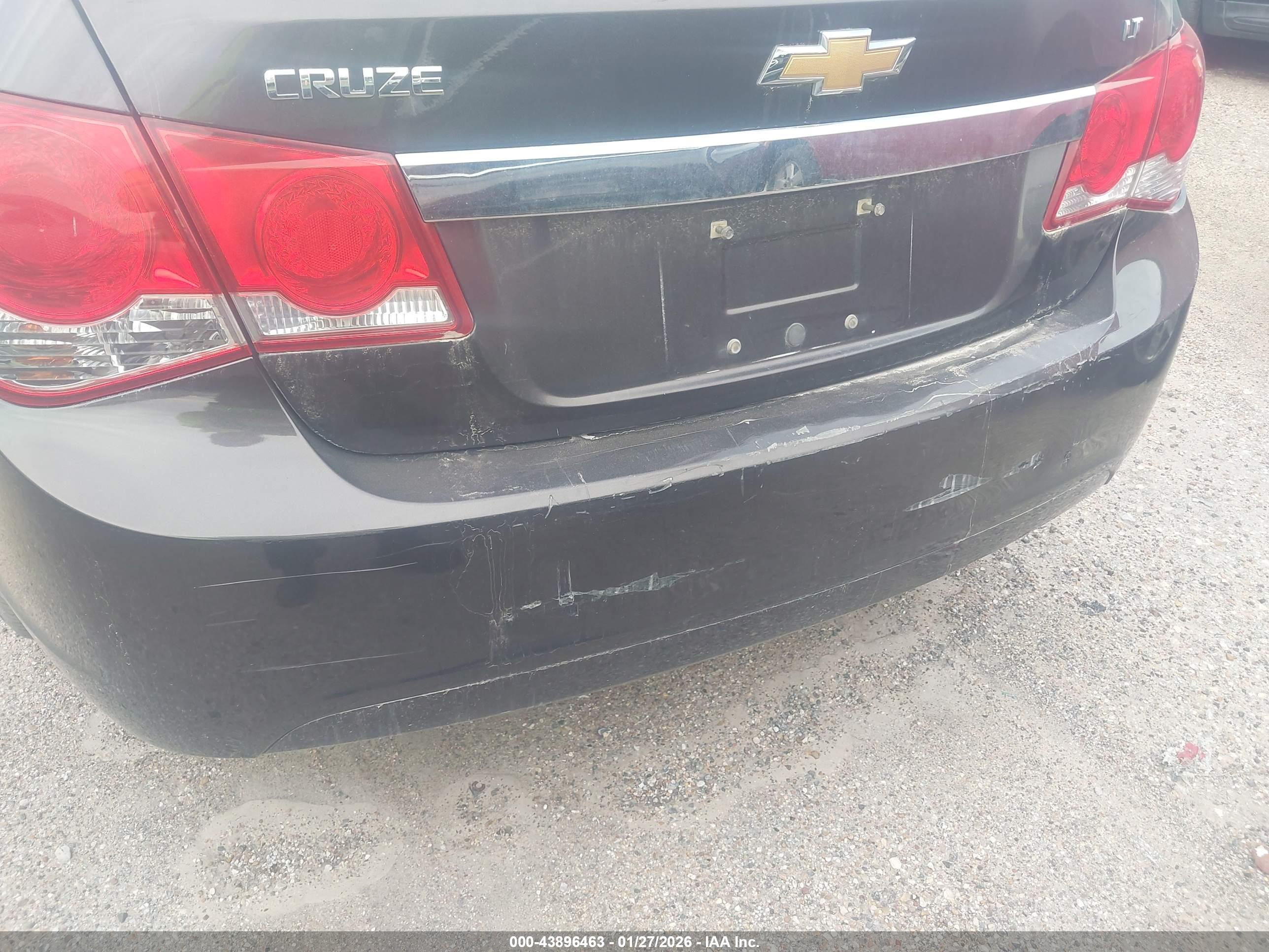 CHEVROLET CRUZE image 6
