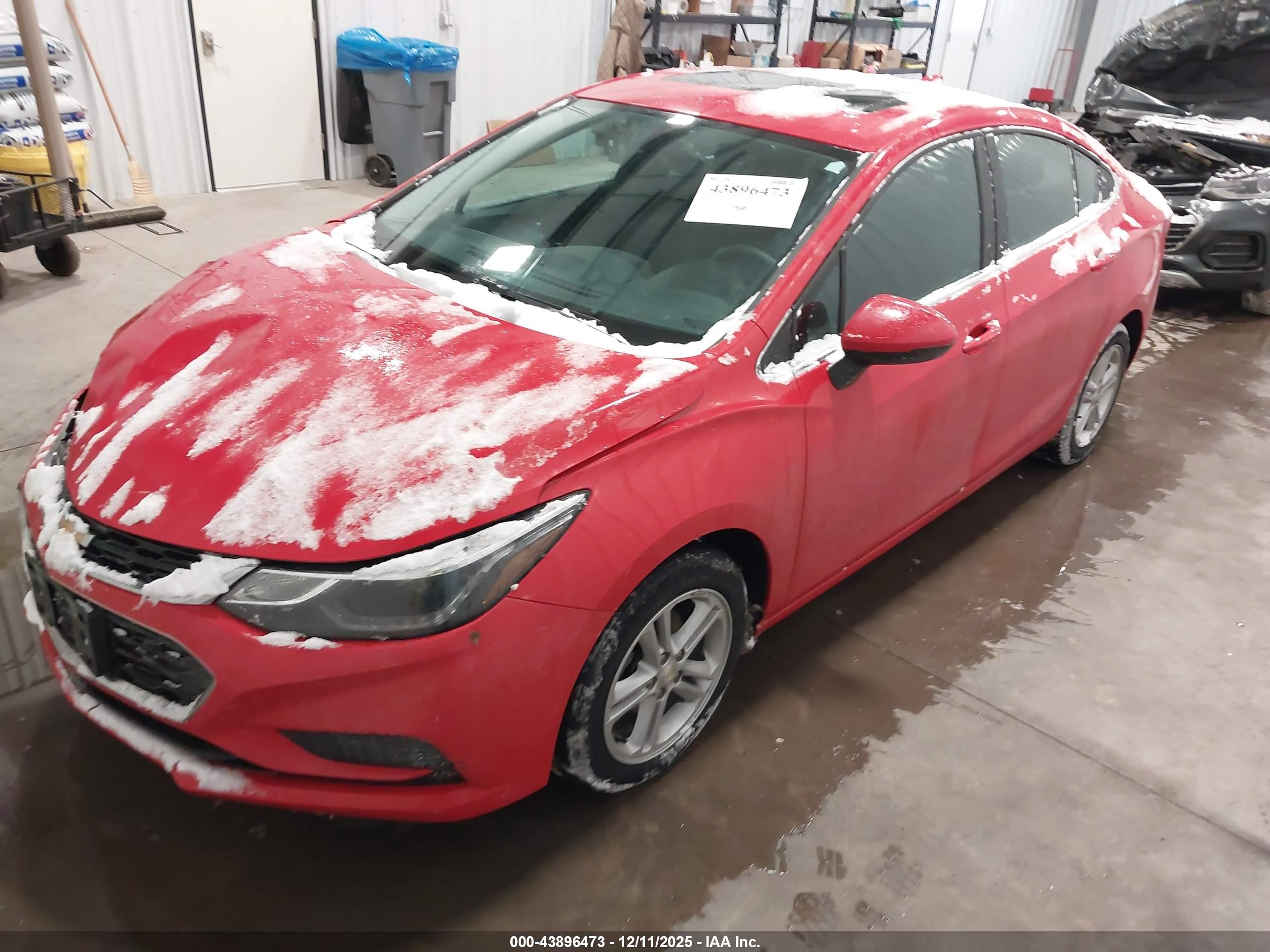 CHEVROLET CRUZE image 2
