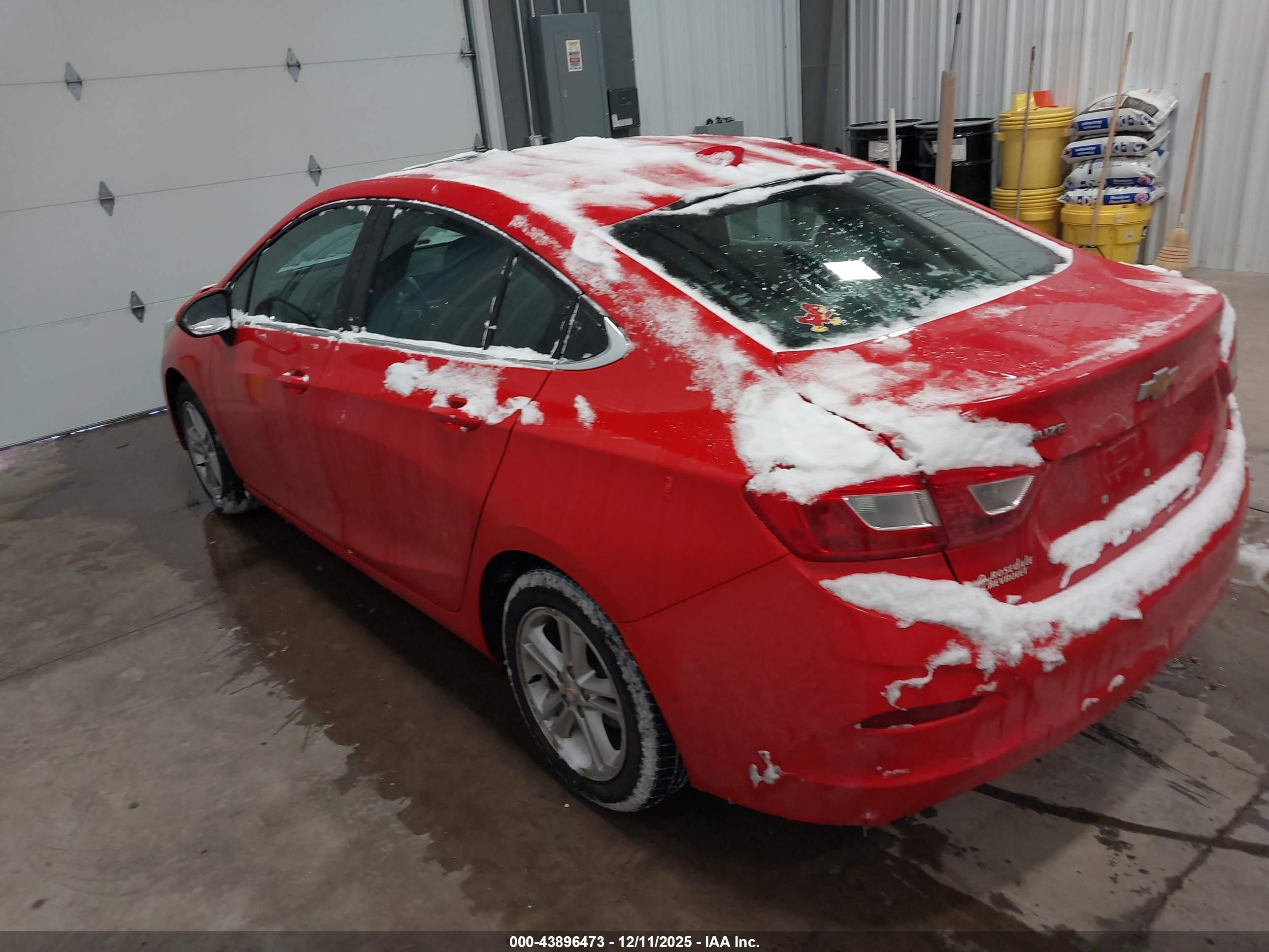 CHEVROLET CRUZE image 3