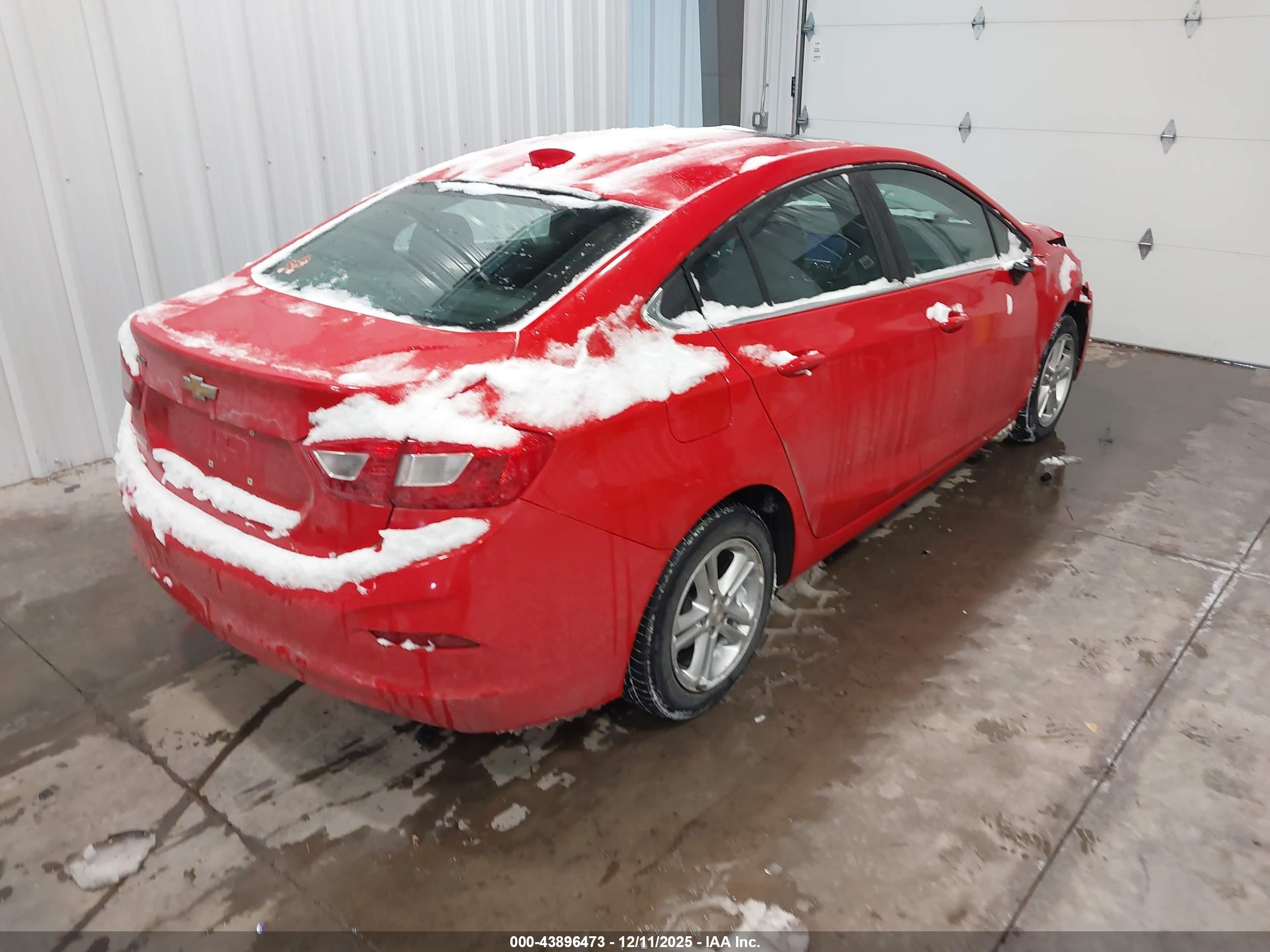 CHEVROLET CRUZE image 4
