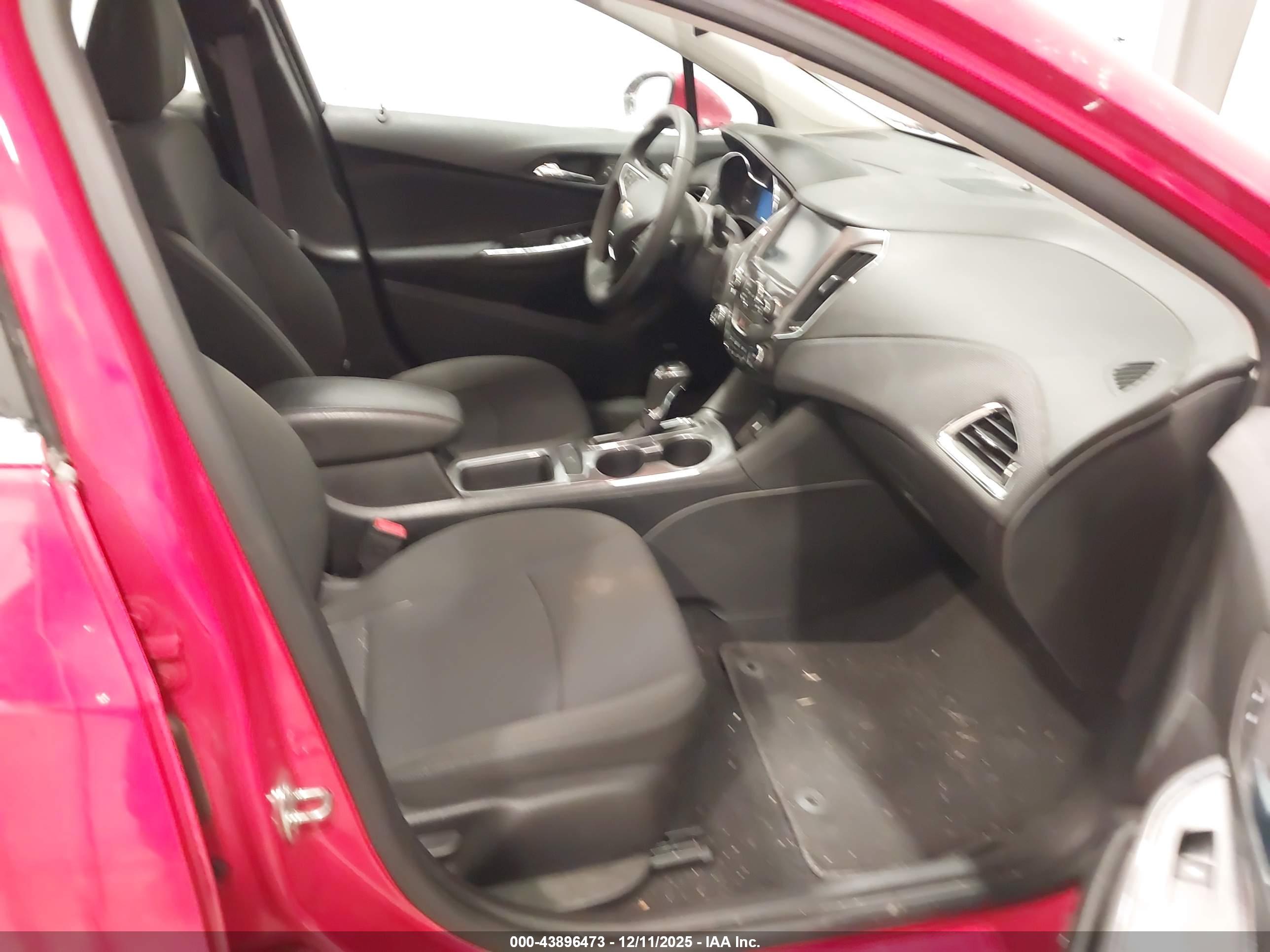 CHEVROLET CRUZE image 5