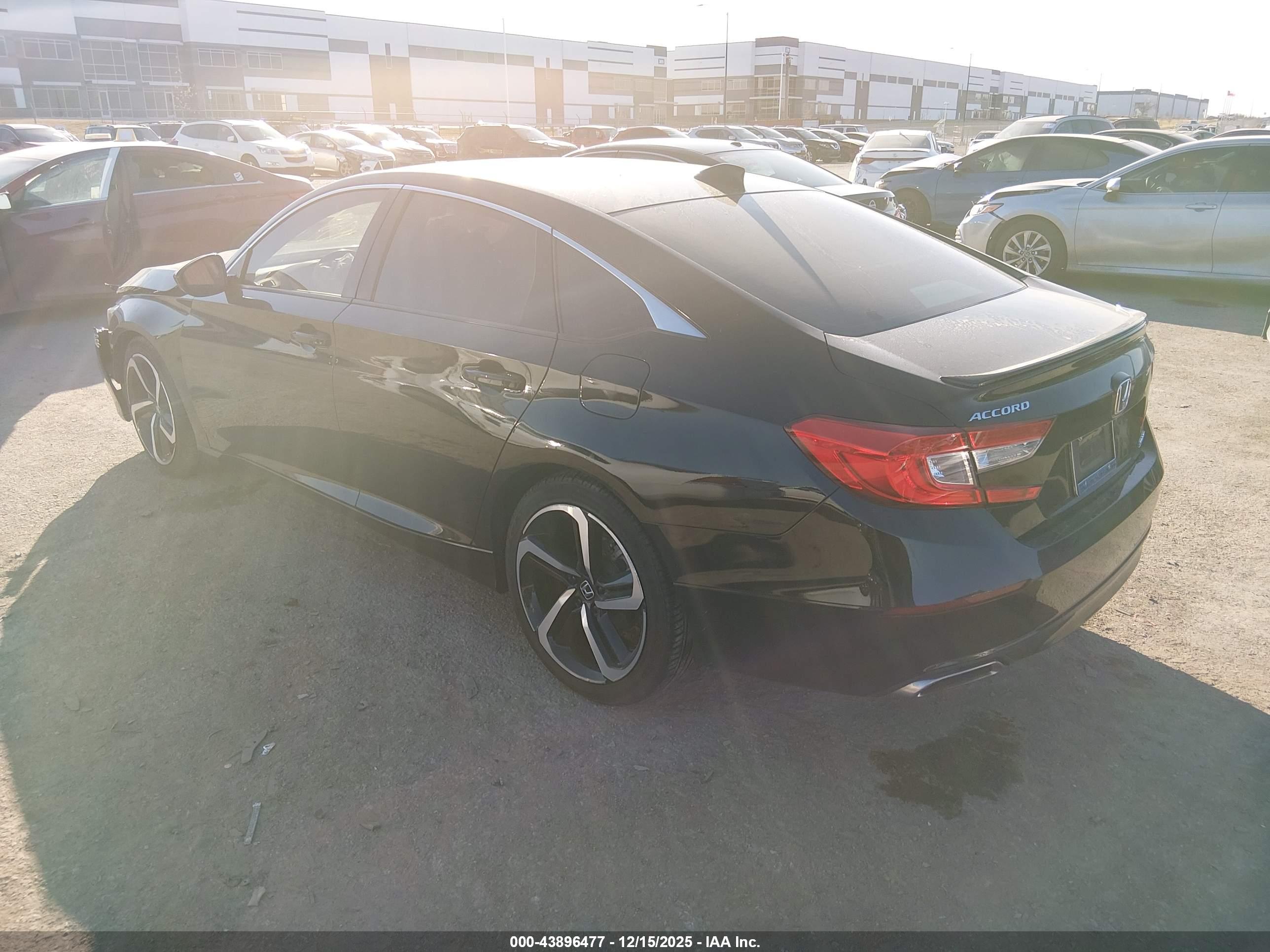 HONDA ACCORD image 3
