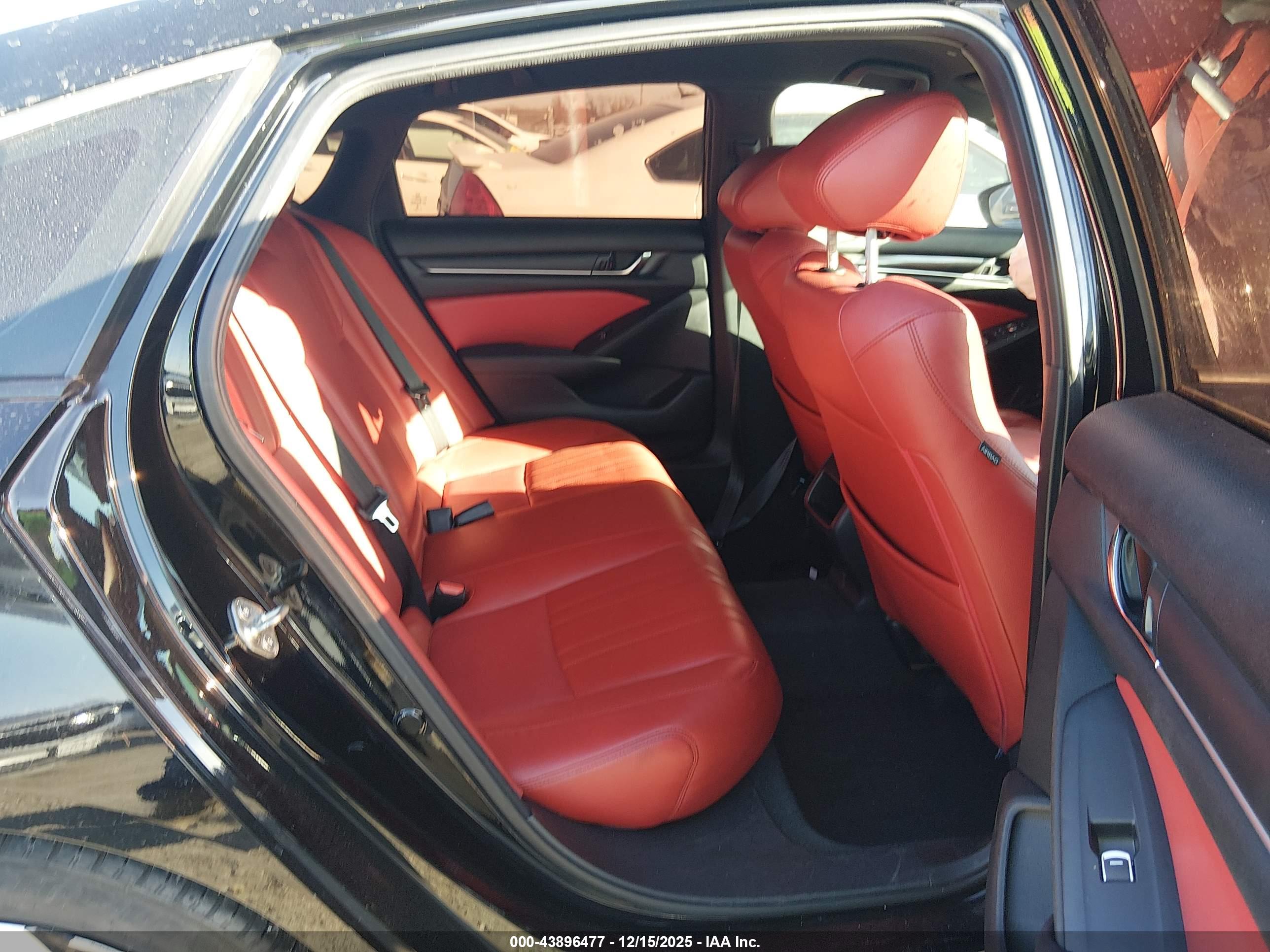HONDA ACCORD image 8