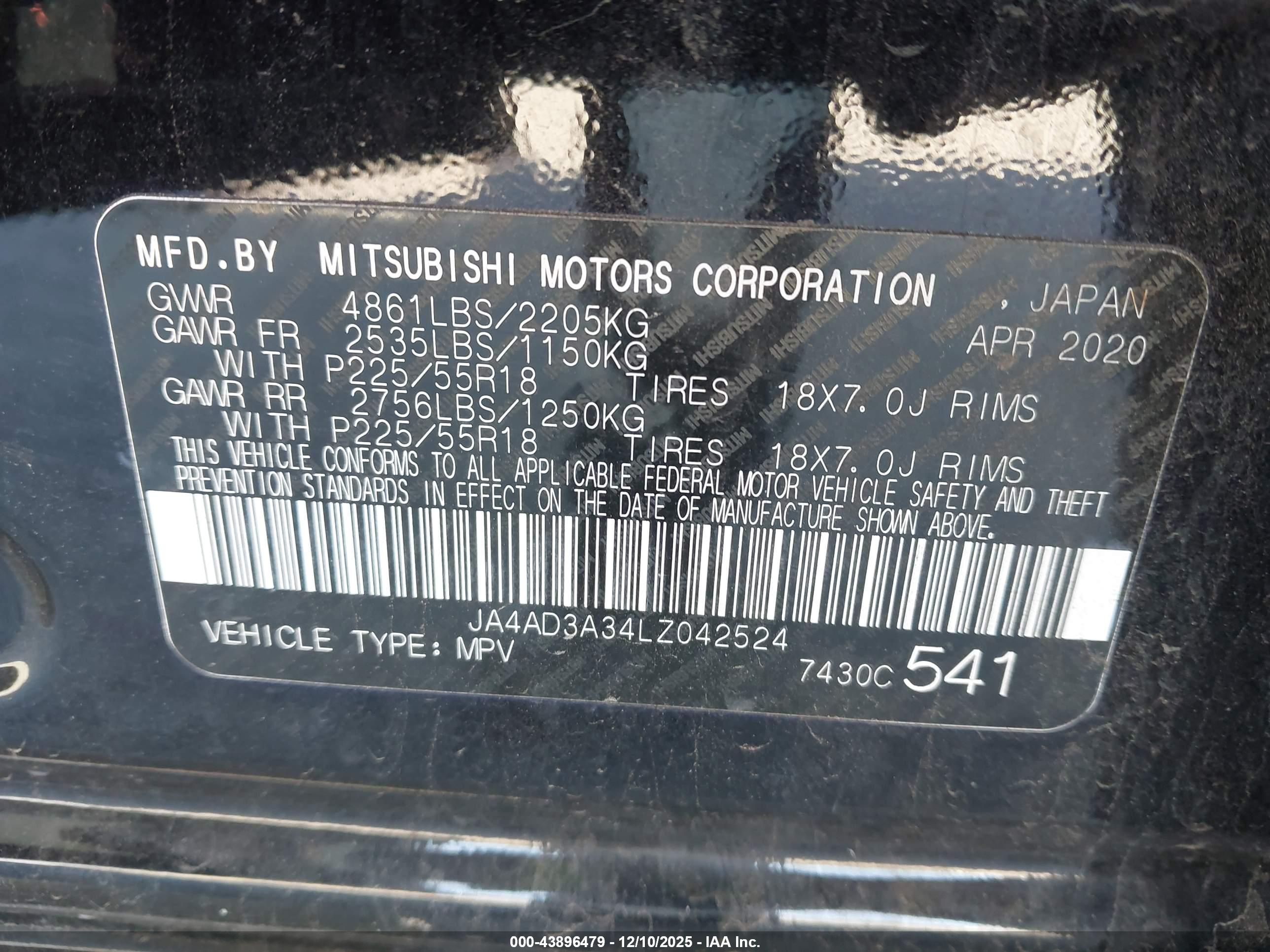 MITSUBISHI OUTLANDER image 9