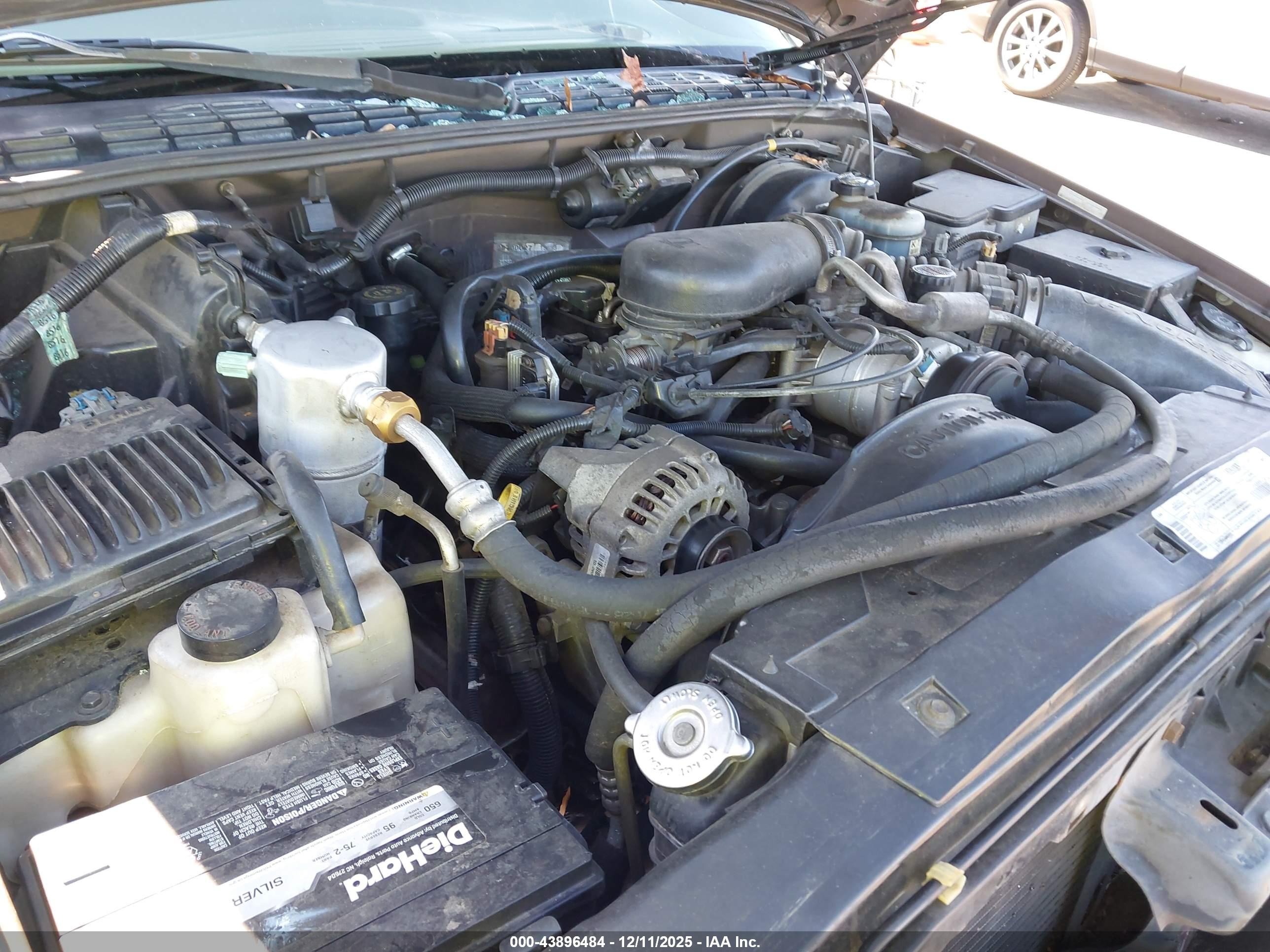 GMC SONOMA image 10