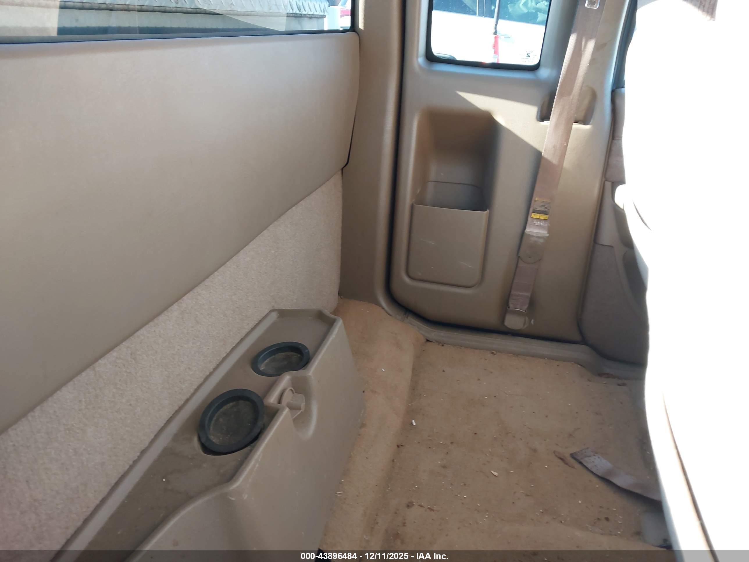 GMC SONOMA image 8