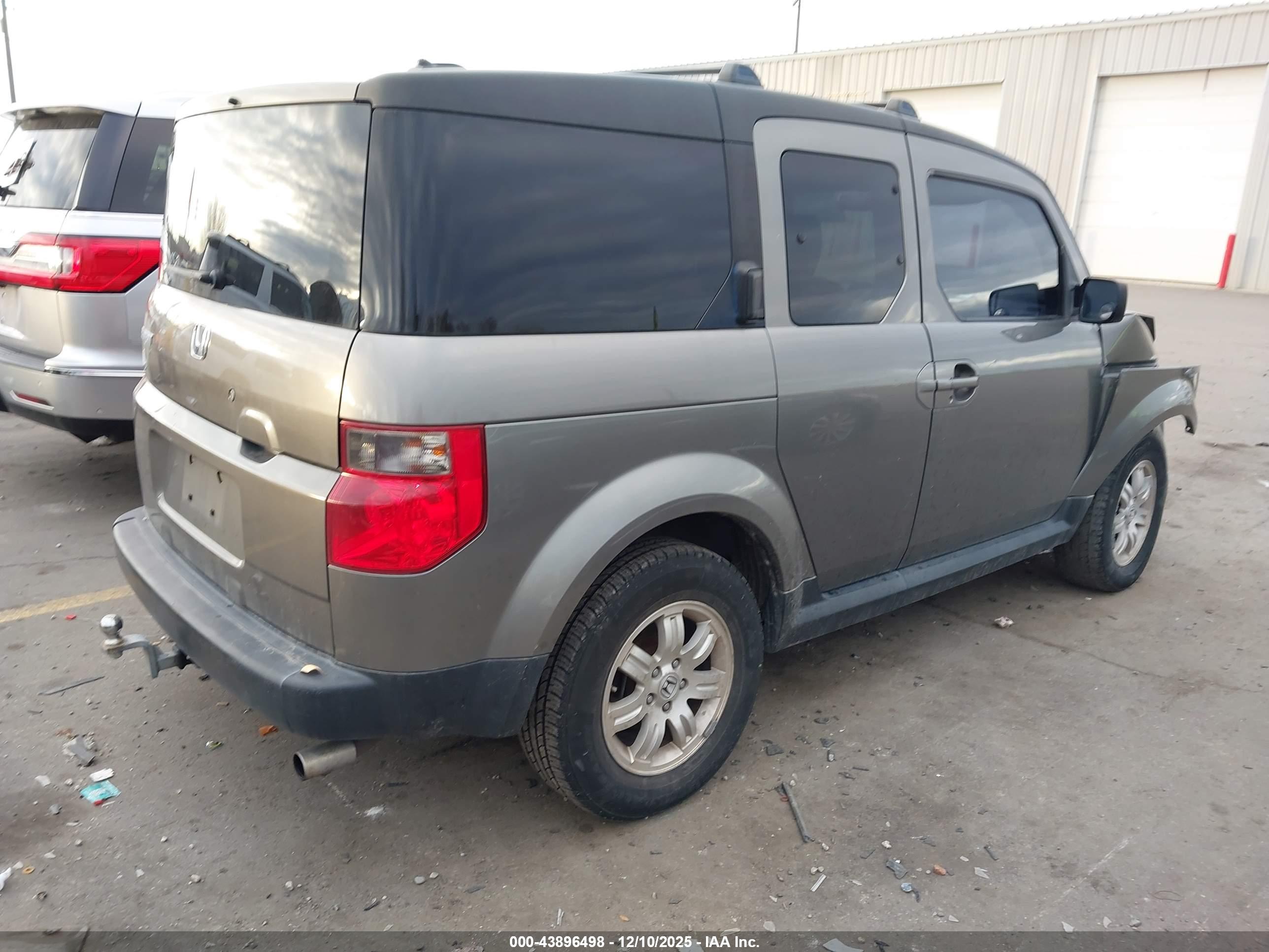 HONDA ELEMENT image 4