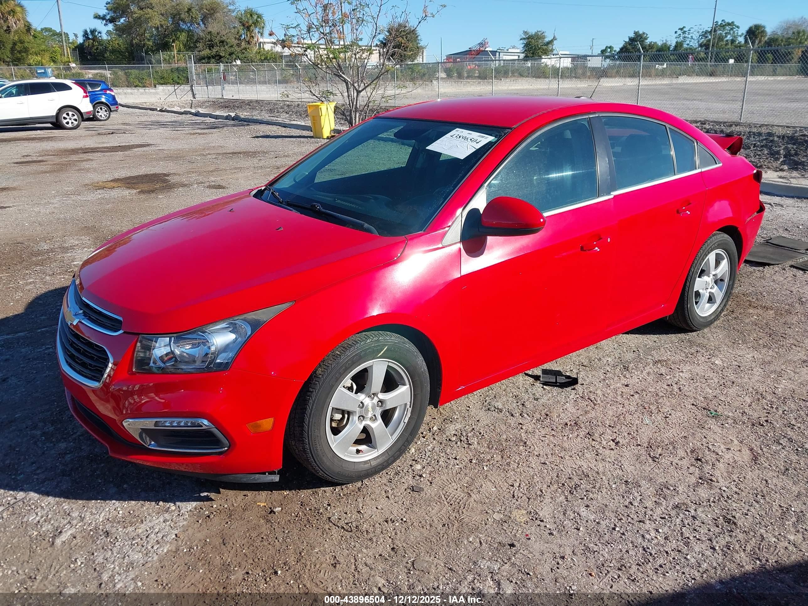 CHEVROLET CRUZE image 2