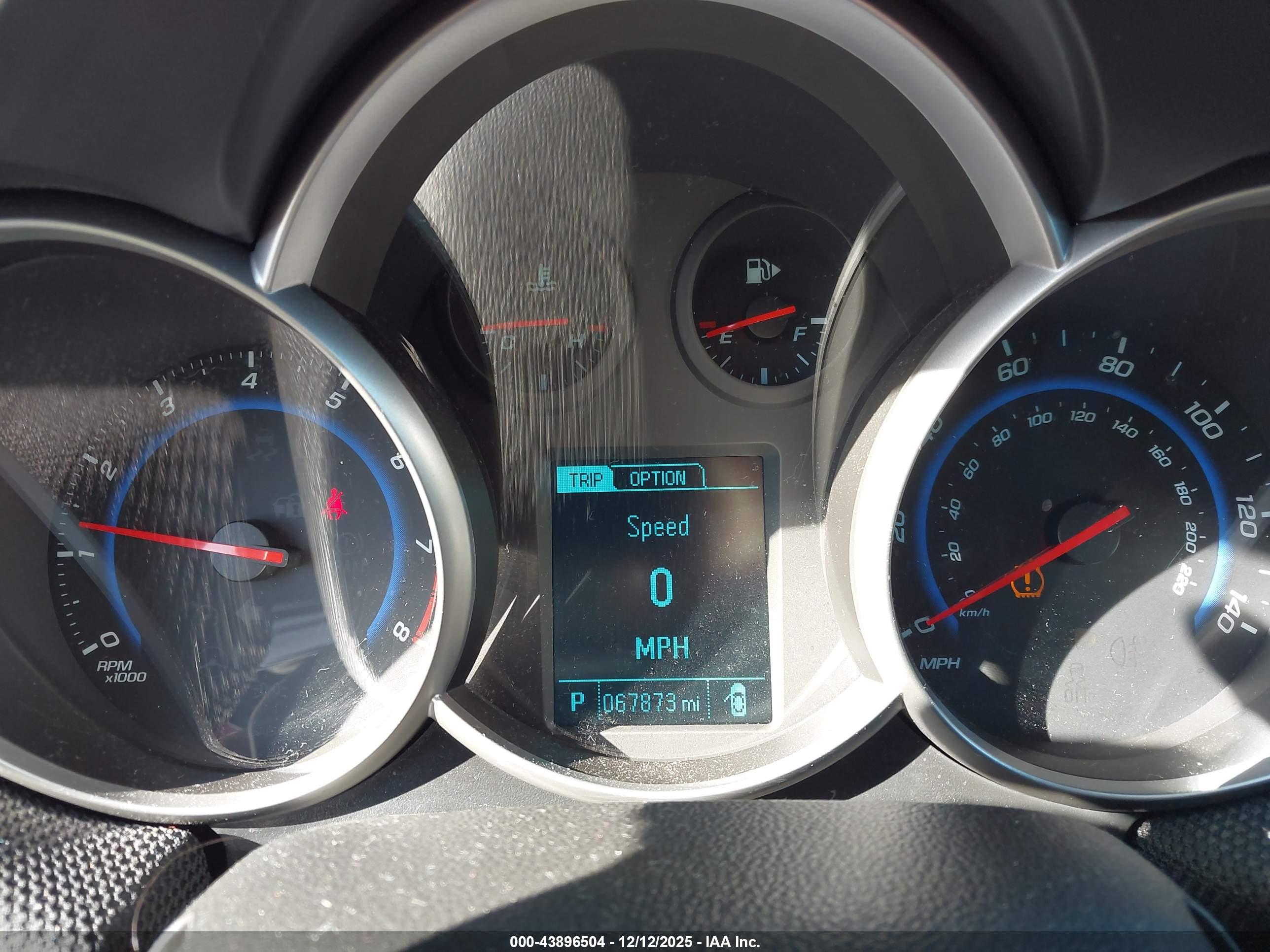 CHEVROLET CRUZE image 7