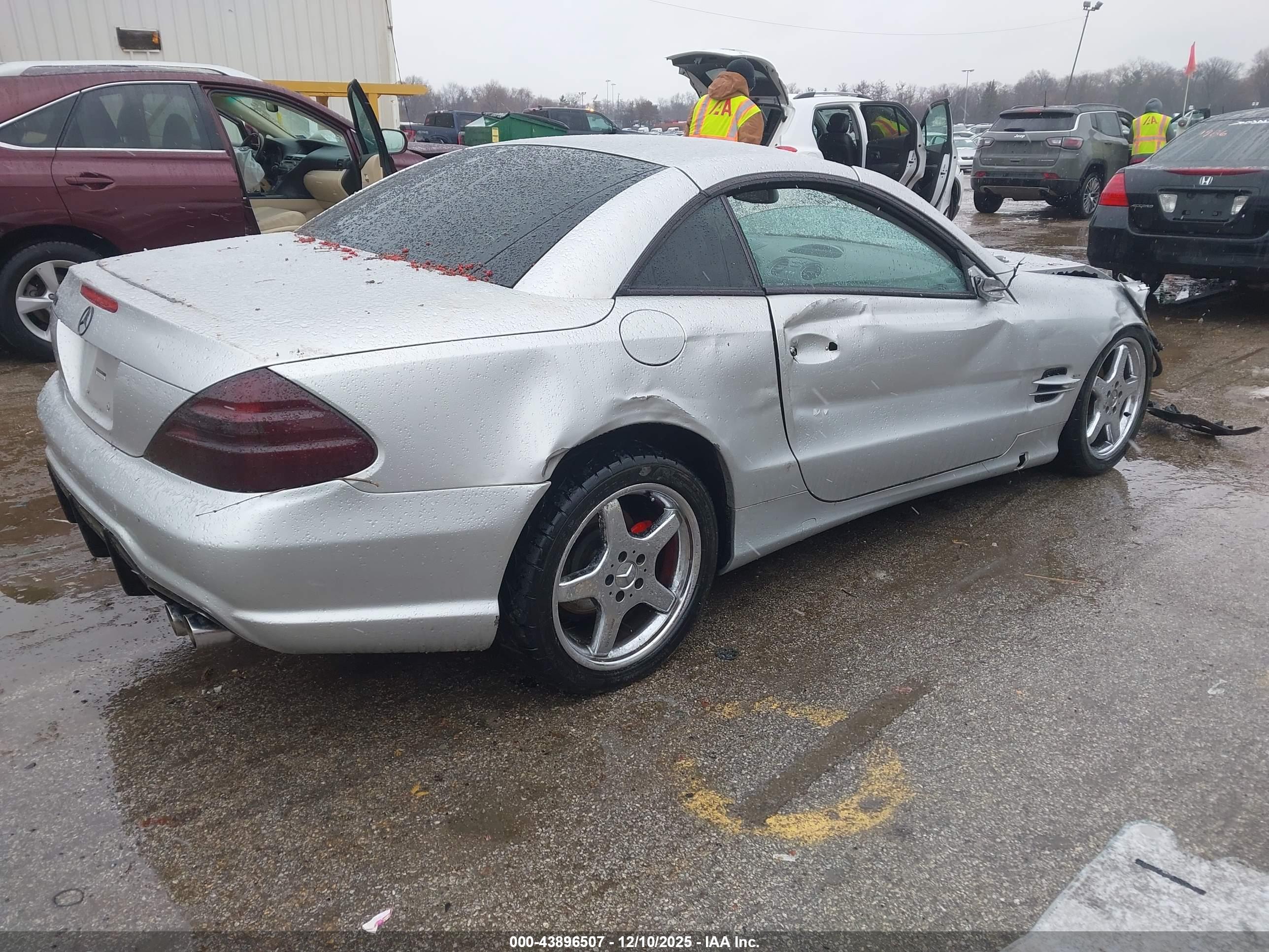 MERCEDES-BENZ SL image 4