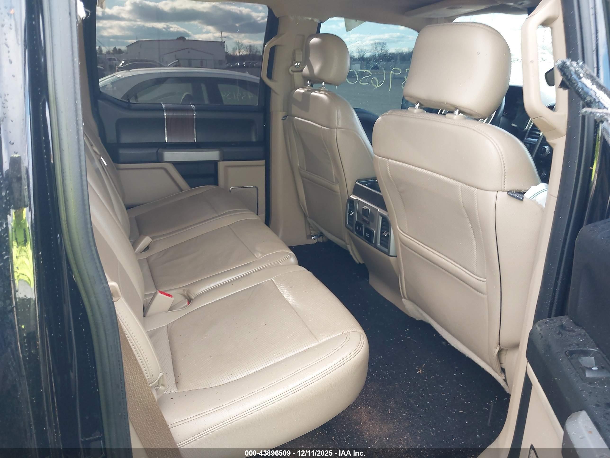 FORD F-150 image 8