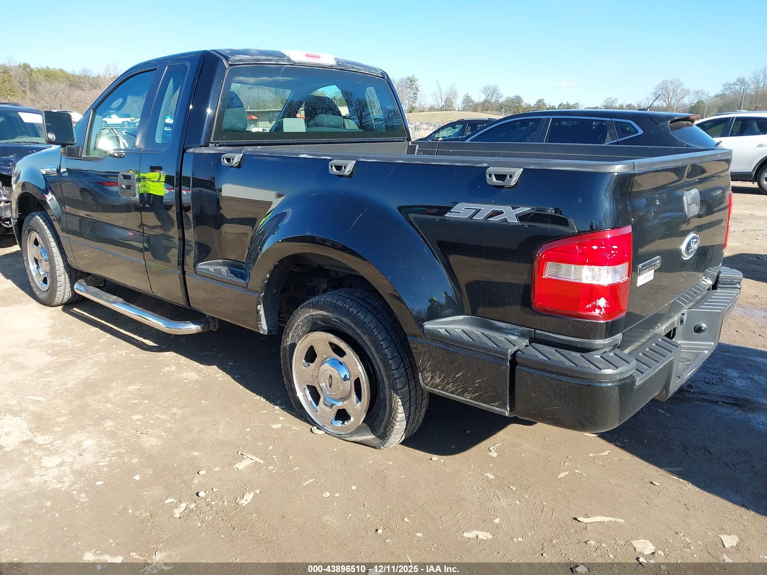 FORD F-150 image 3