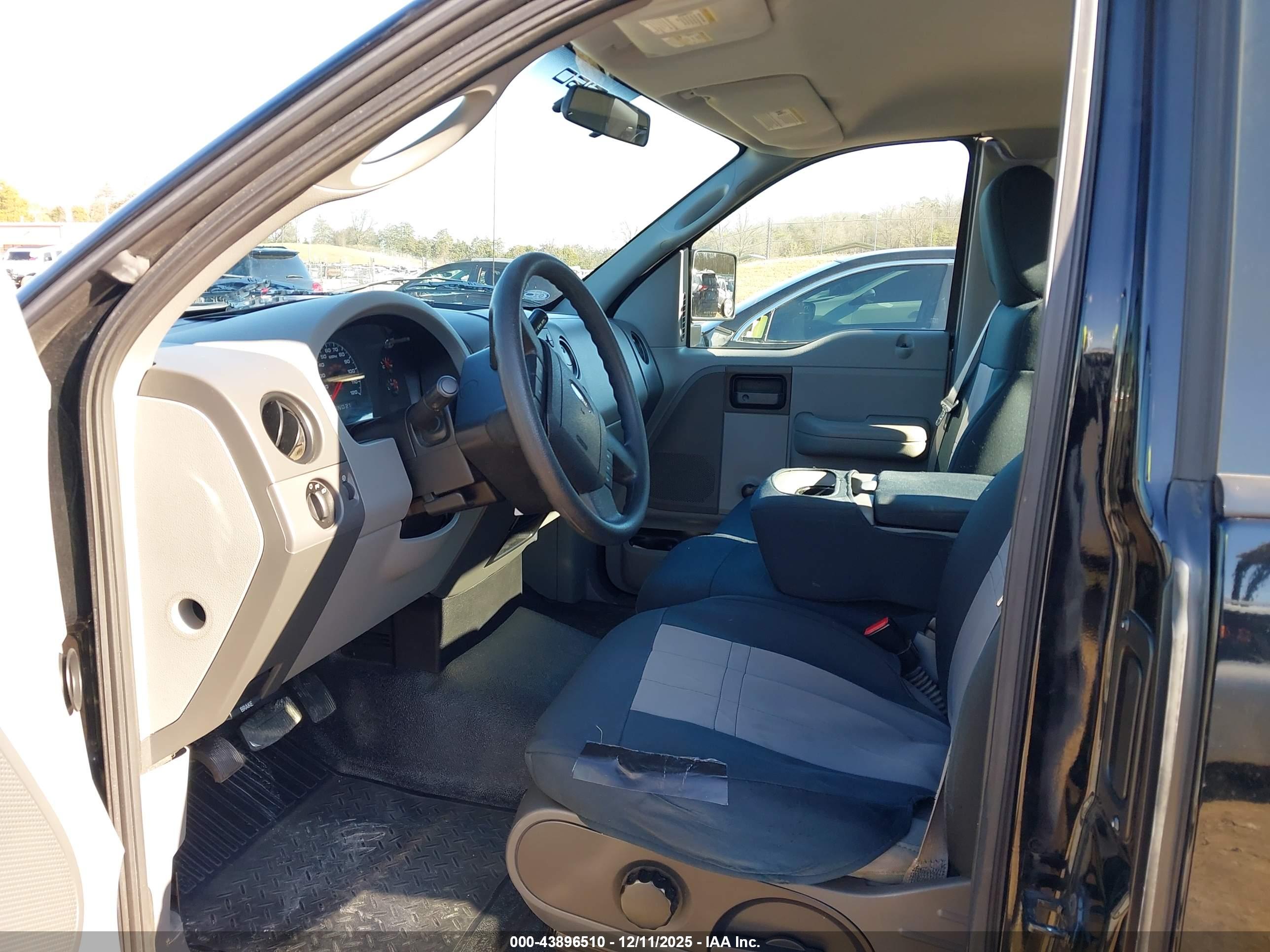 FORD F-150 image 5