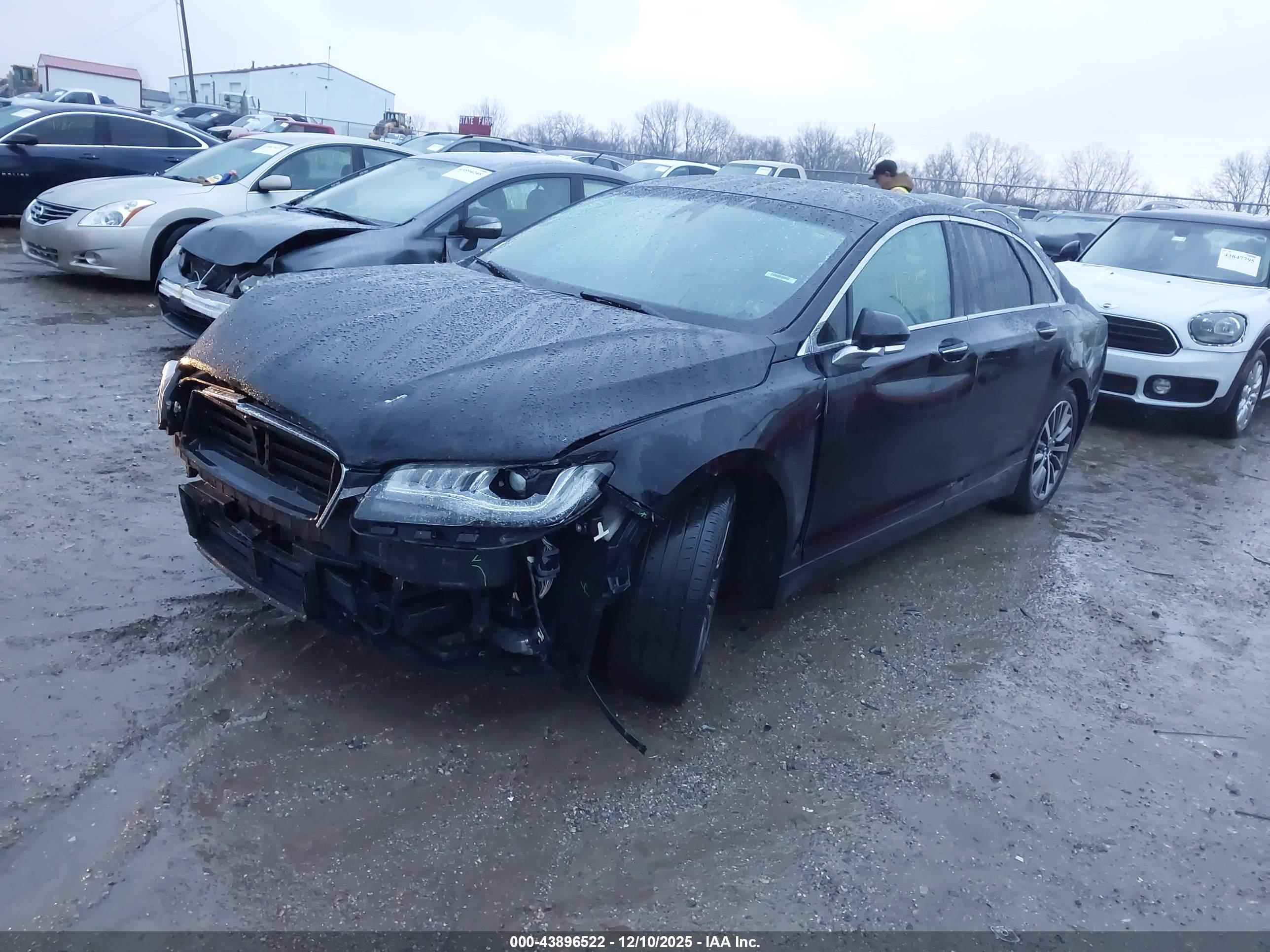 LINCOLN MKZ image 2