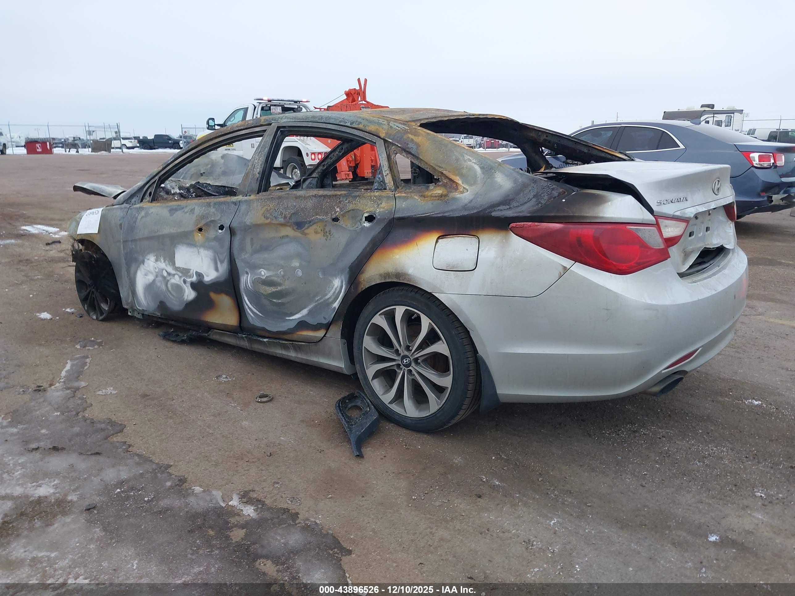 HYUNDAI SONATA image 3