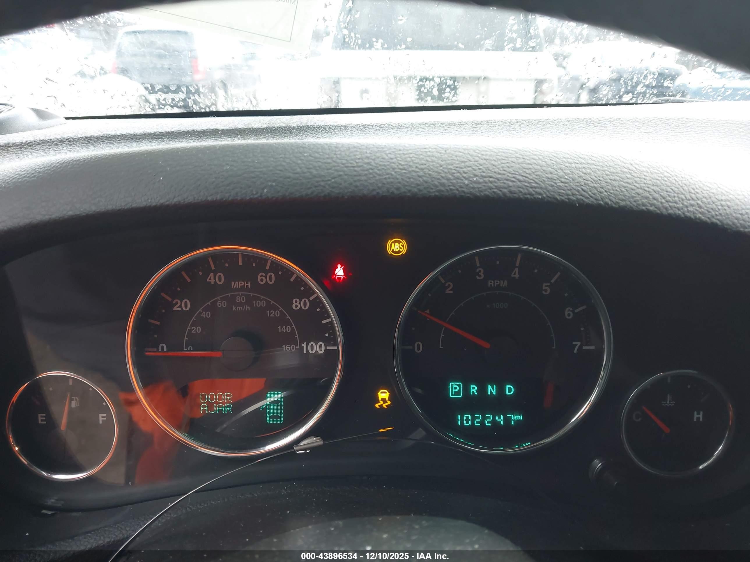 JEEP WRANGLER image 7
