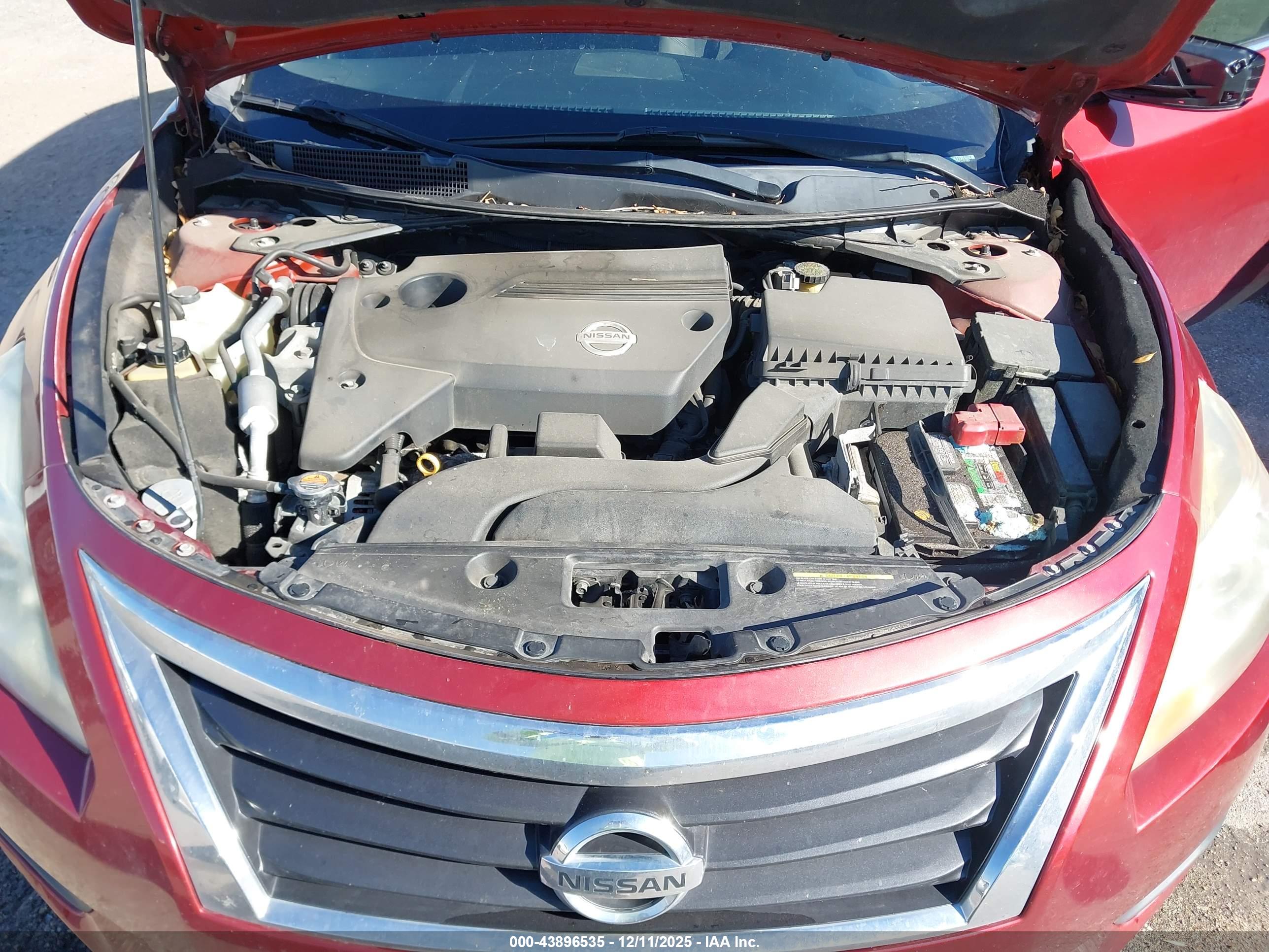 NISSAN ALTIMA image 10