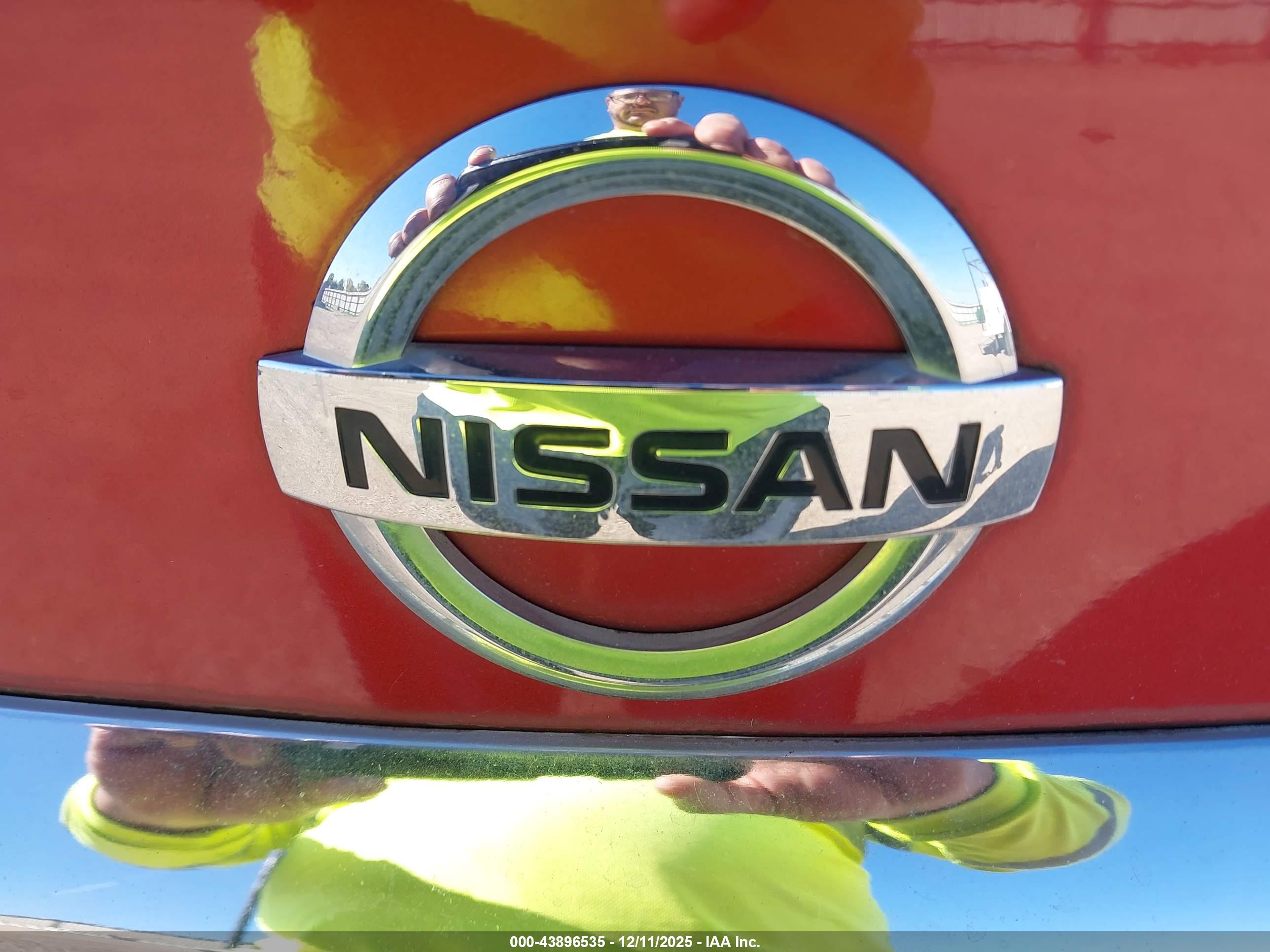 NISSAN ALTIMA image 6