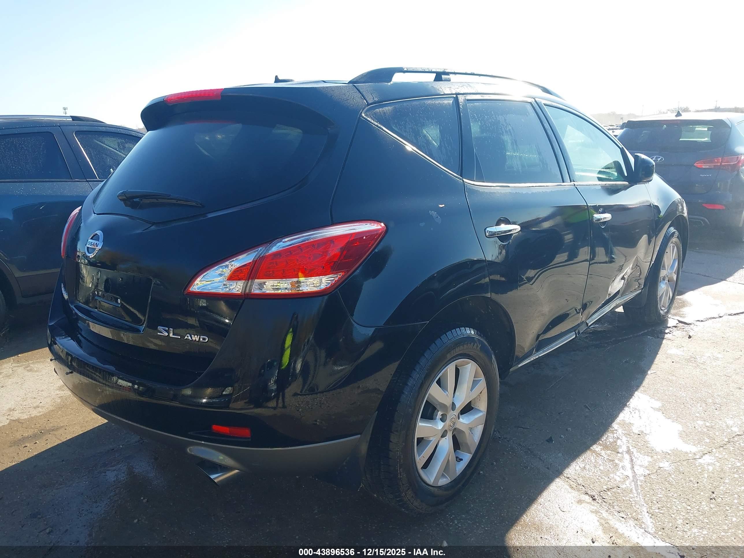 NISSAN MURANO image 4