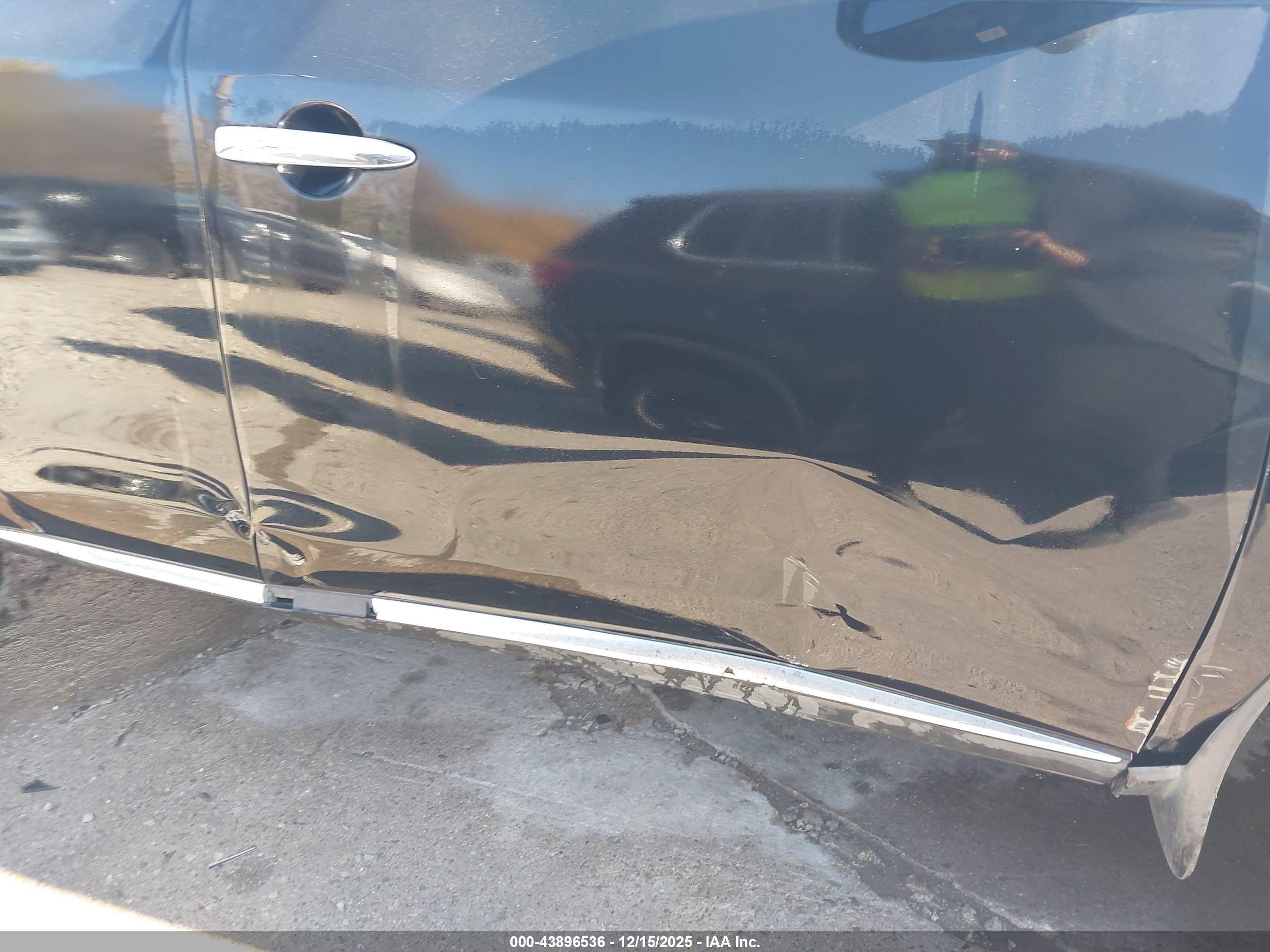 NISSAN MURANO image 6